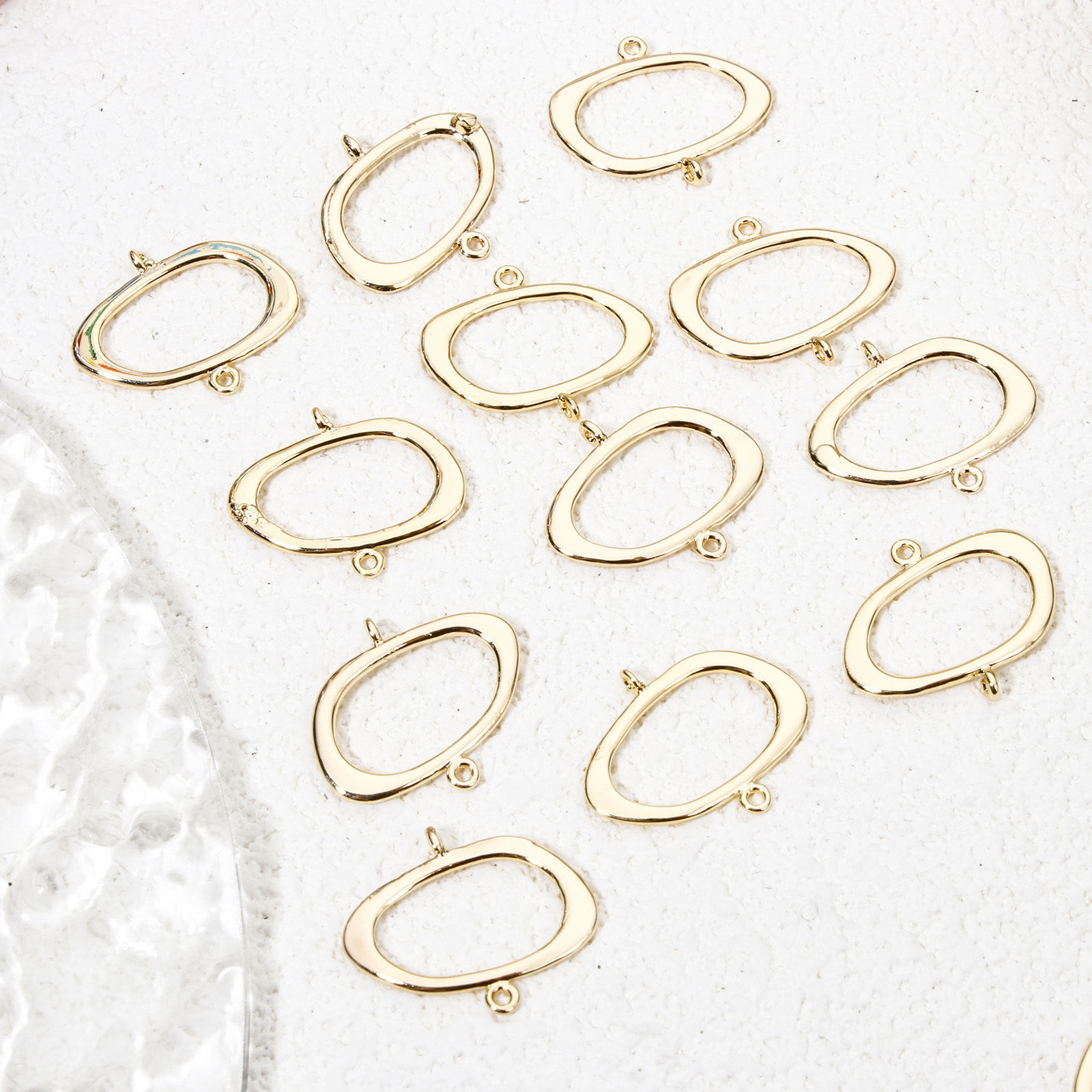 Bild von 5 Stück Messing Geometrisch Steckverbinder Charms Anhänger Unregelmäßig Oval 18K Gold Plattiert Hohl 18mm x 15.5mm