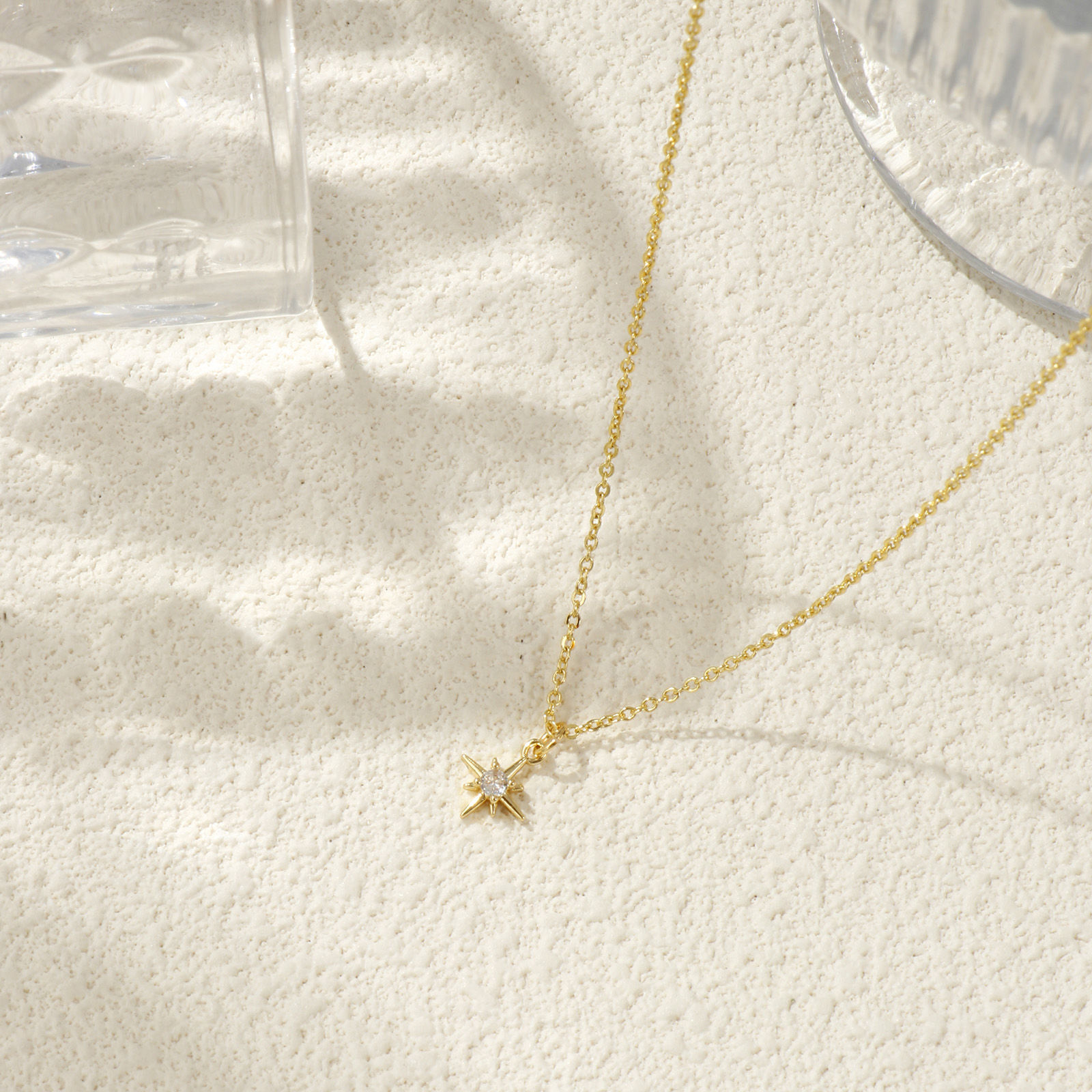 Bild von 18K Echtgold plattiert Kreuz Gliederketten Polarisstern Anhänger Halskette, Messing 45cm + 5cm, Für Frauen, Klar Zirkonia Elegant Galaxis Geschenk, Umweltfreundlich, 1 Strang