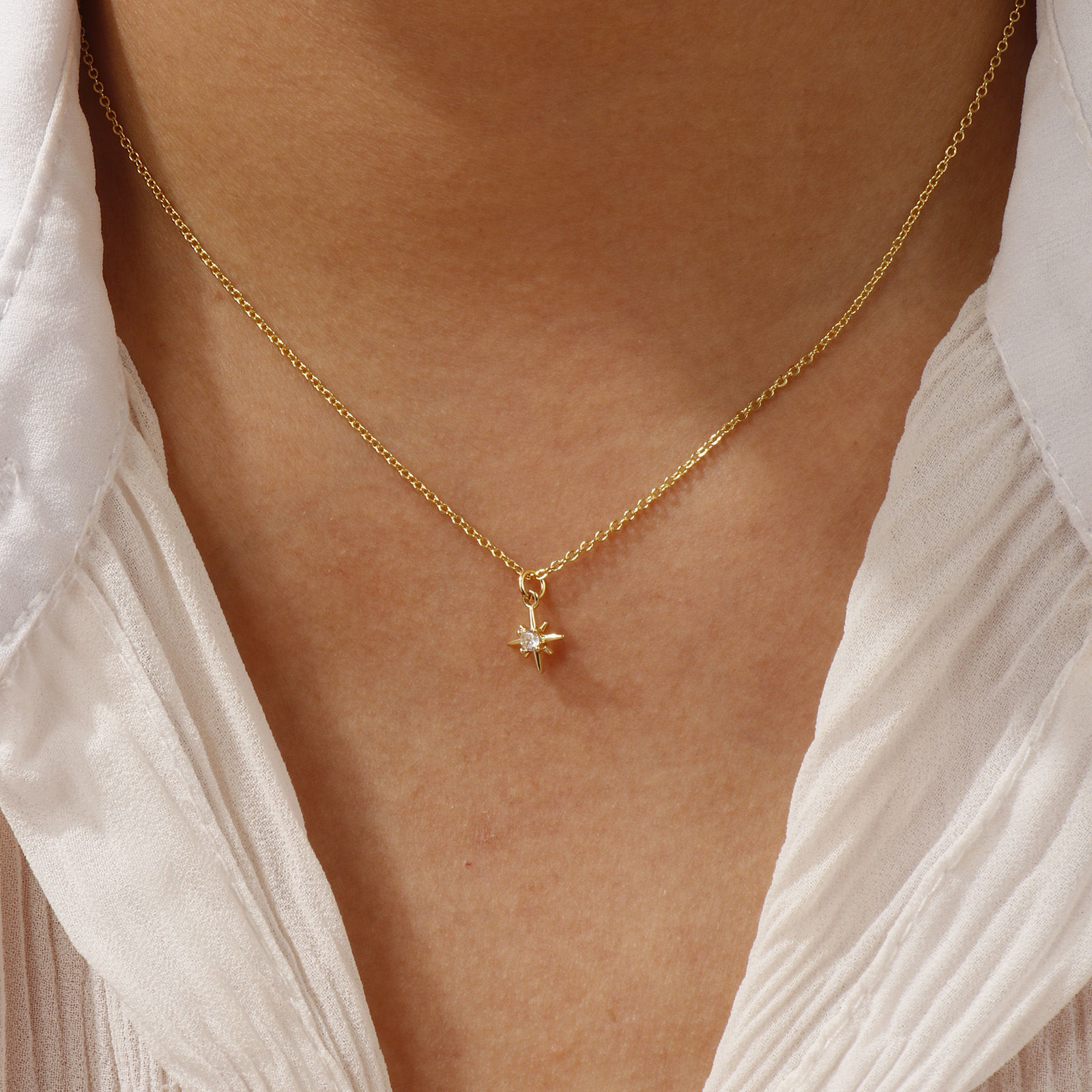 Bild von 18K Echtgold plattiert Kreuz Gliederketten Polarisstern Anhänger Halskette, Messing 45cm + 5cm, Für Frauen, Klar Zirkonia Elegant Galaxis Geschenk, Umweltfreundlich, 1 Strang