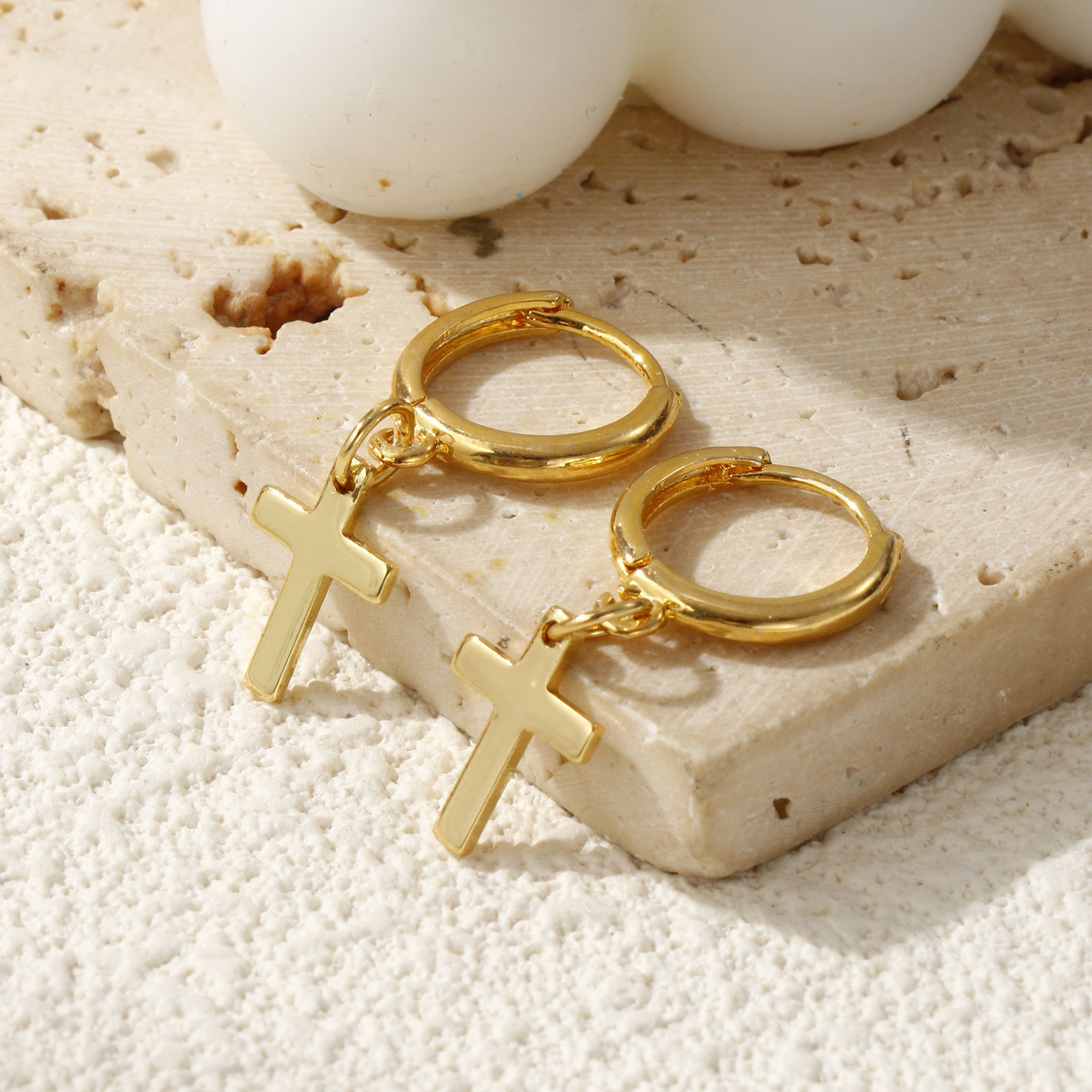 Bild von 1 Paar Umweltfreundlich Exquisit Religiös 18K Echtgold plattiert Messing Kreuz Hoop Ohrringe Für Frauen Geschenk 3.1cm x 1.4cm, Pfosten-/Drahtstärke: 1mm(18 Gauge)