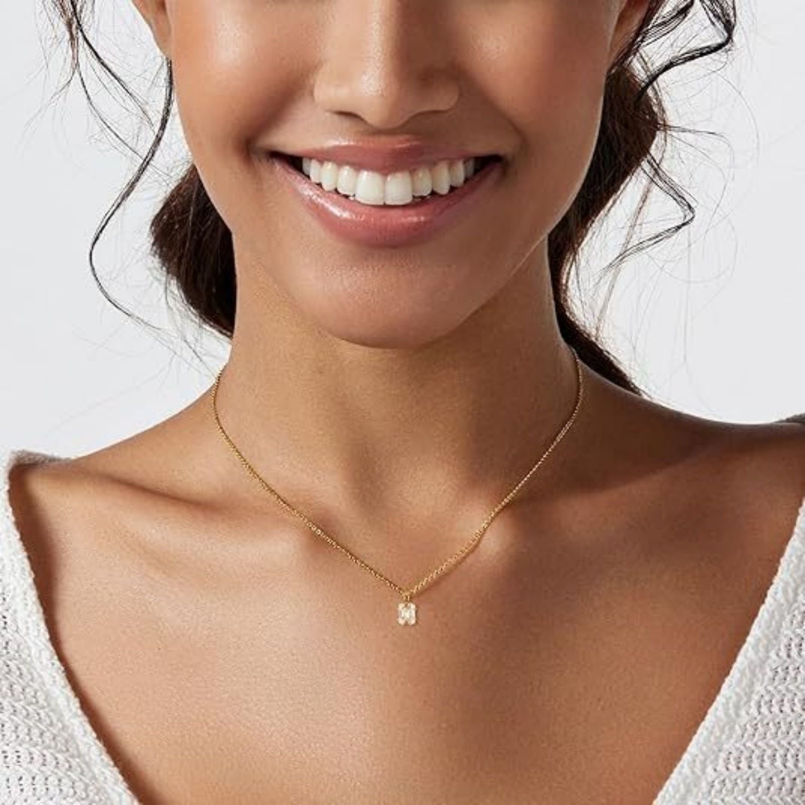 Picture of Wholesale Rectangle Clear Cubic Zirconia Pendant Charm Necklace, 18K Gold Plated Brass Link Cable Chain, Women's Simple Stylish Gift Jewelry For Retailer, 40cm(15.7") + 5cm(2") long, 1 Piece