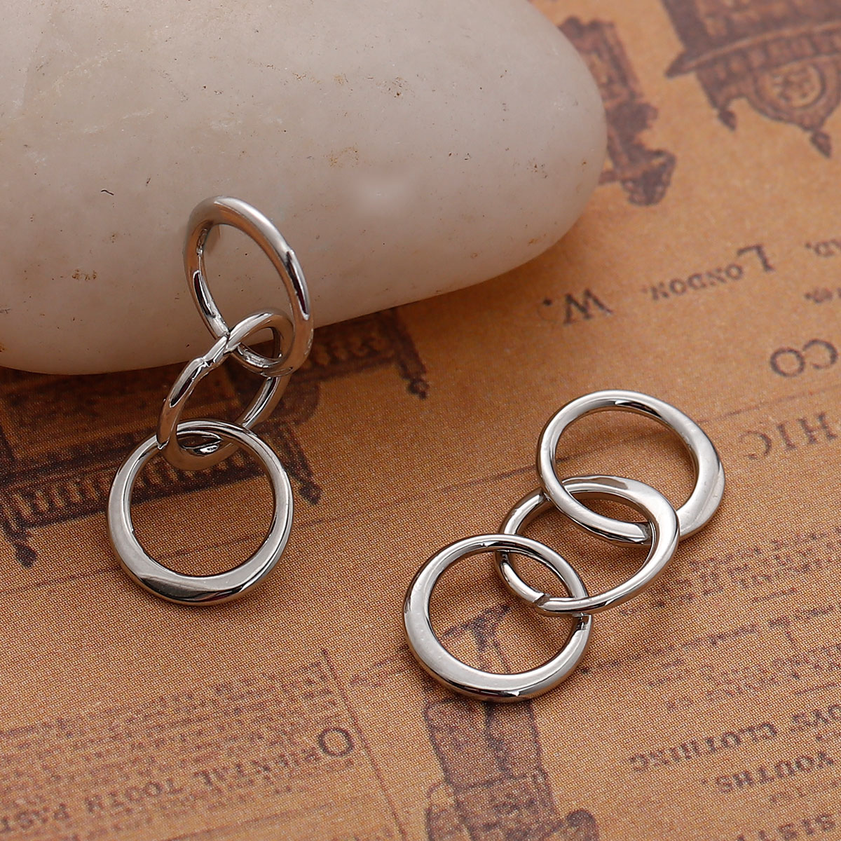 Picture of Brass Connectors Findings Circle Ring Silver Tone Round Carved Hollow 25mm(1") x 10mm( 3/8"), 2 PCs