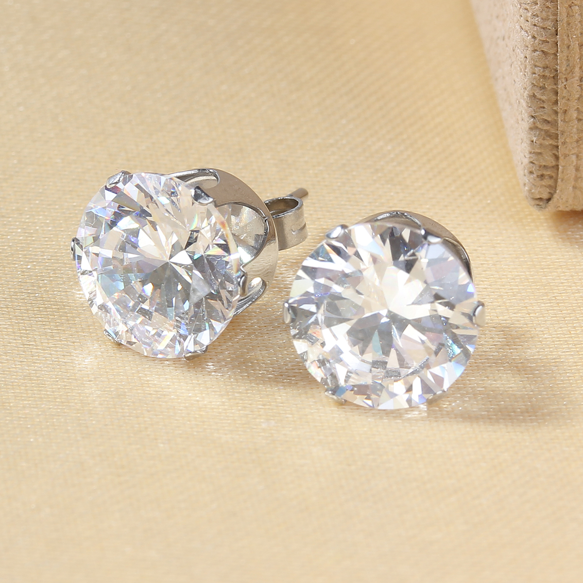 Picture of 304 Stainless Steel & Cubic Zirconia Ear Post Stud Earrings Silver Tone Transparent Clear Round 10mm( 3/8") x 9mm( 3/8"), Post/ Wire Size: (20 gauge), 1 Pair