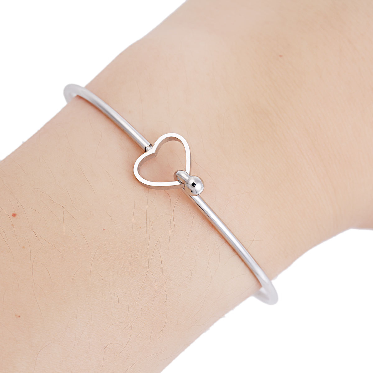 304ステンレス鋼 伸縮性ある バングル ブレスレット ハート シルバートーン オーペン可能　20.5cm 長さ、 1 個 の画像