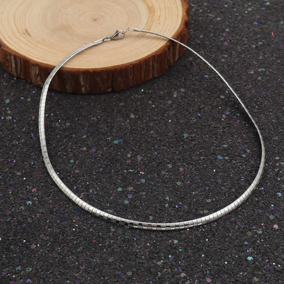 Picture of 304 Stainless Steel Collar Neck Ring Necklace Silver Tone 45.5cm(17 7/8") long, 1 Piece