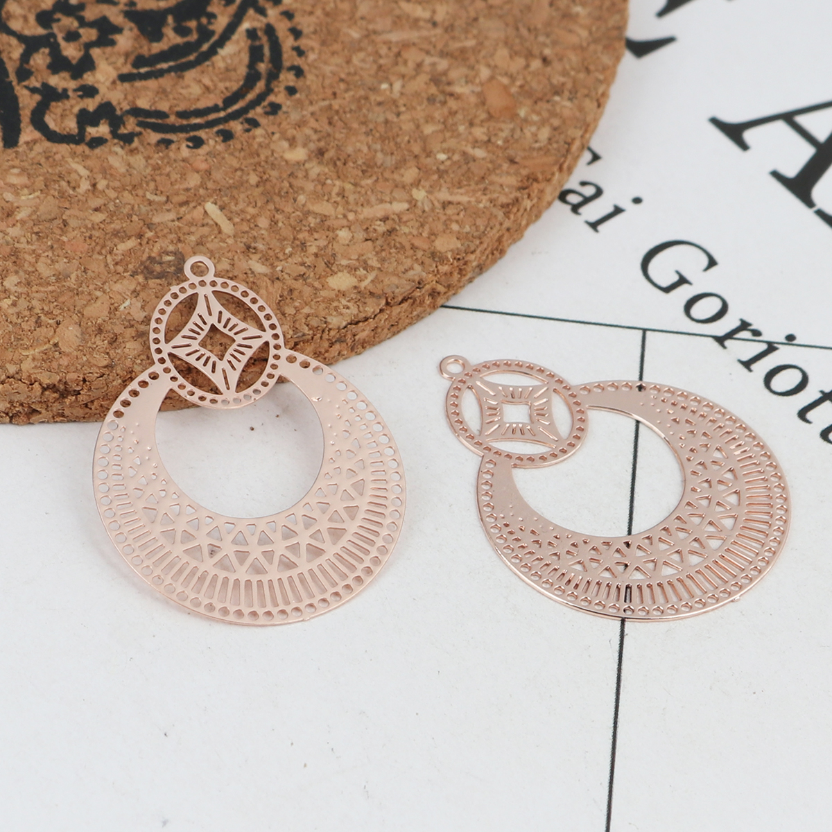 Image de Pendentifs Estampe en Filigrane en Laiton Ovale Or Rose Creux 3.2cm x 2.4cm, 10 Pcs