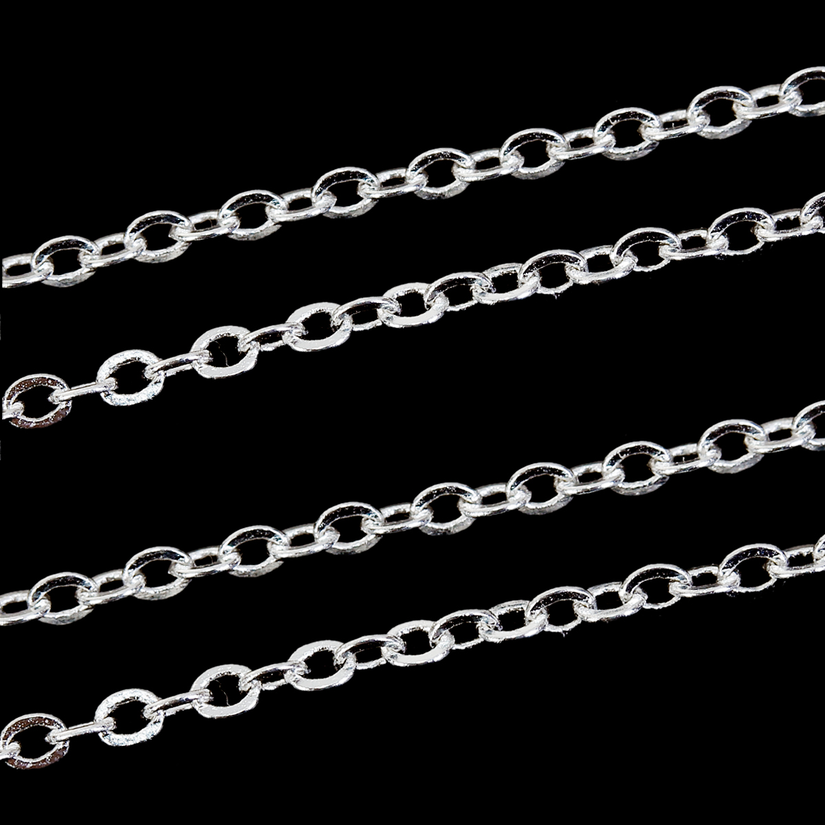 Picture of Brass Soldered Link Cable Chain Findings Silver Plated 2.4x1.9mm(1/8"x1/8"), 5 M