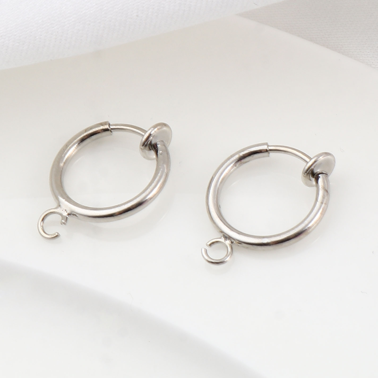 Image de Boucles d'Oreilles Clips Non Perçantes en Laiton Plaqué Platine Véritable Rond avec Boucle 17mm x 13mm, 2 Pcs