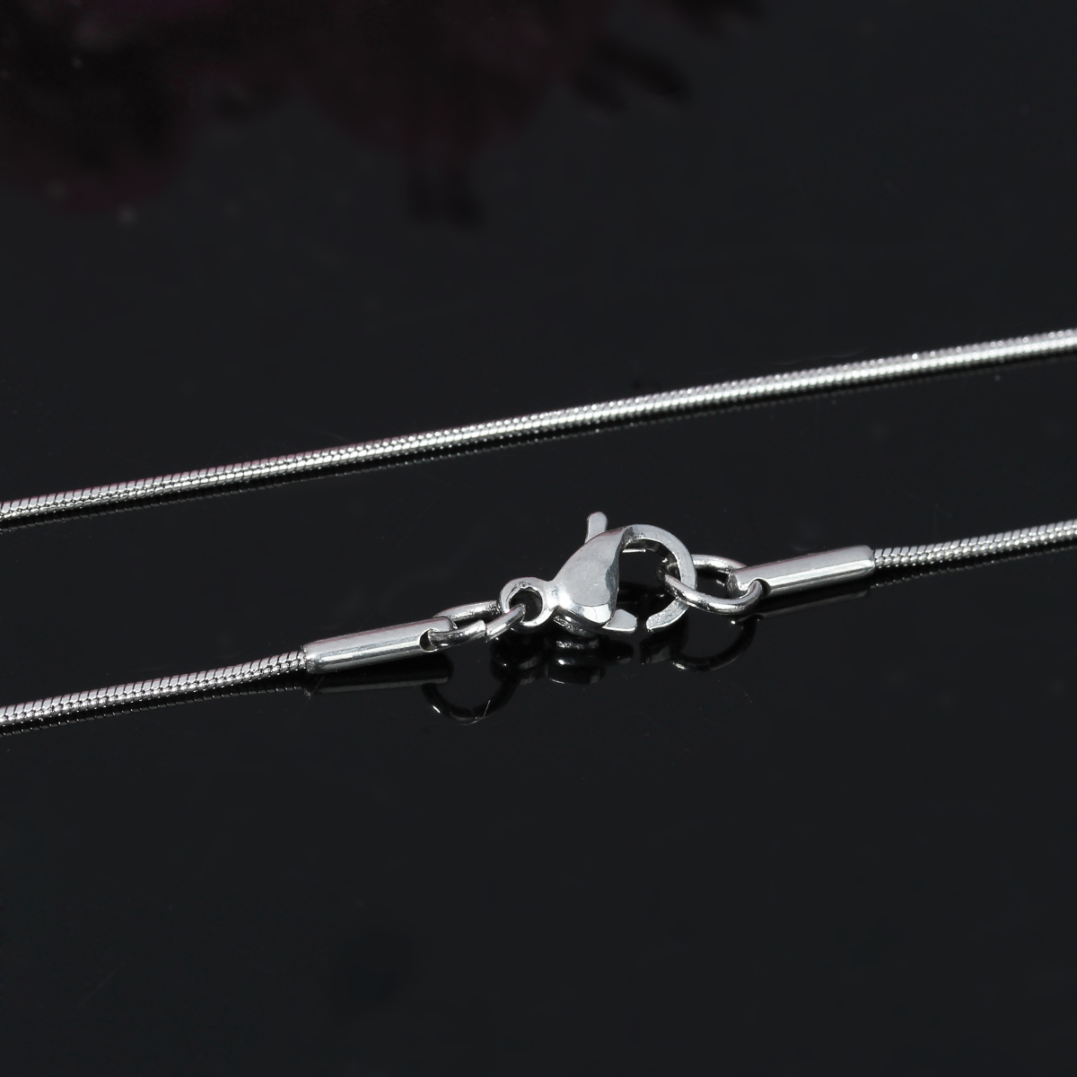 Picture of 304 Stainless Steel Snake Chain Jewelry Necklace Silver Tone 50cm(19 5/8") long, Chain Size: 1mm, 1 Piece