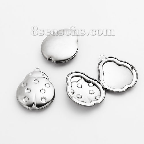 Bild von 304 Edelstahl Fotorahmen Medaillion Anhänger Marienkäfer Silberfarbe Cabochon Fassung (für 25mmx21mm) Zum Öffnen 38mm x 29mm, 1 Stück
