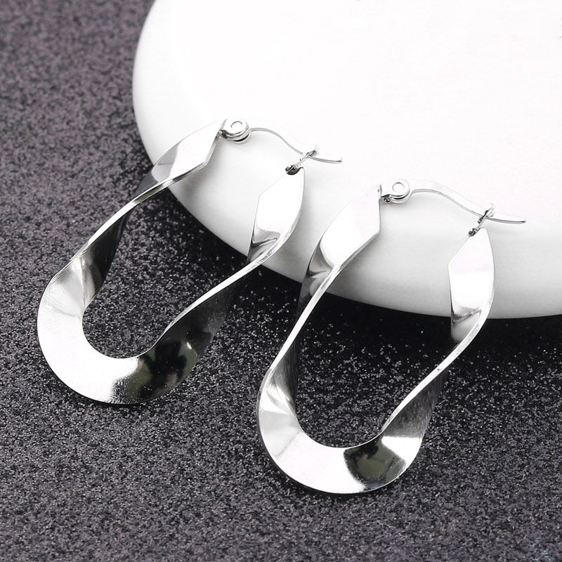 Immagine di Acciaio Inossidabile orecchino cerchio Tono Argento Ovale Ritorto 40mm, 1 Paio