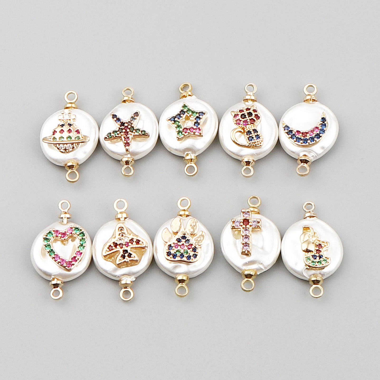 Изображение Shell & Copper Galaxy Connectors Round Gold Plated White Moon Multicolor Rhinestone 21mm x 12mm, 2 PCs