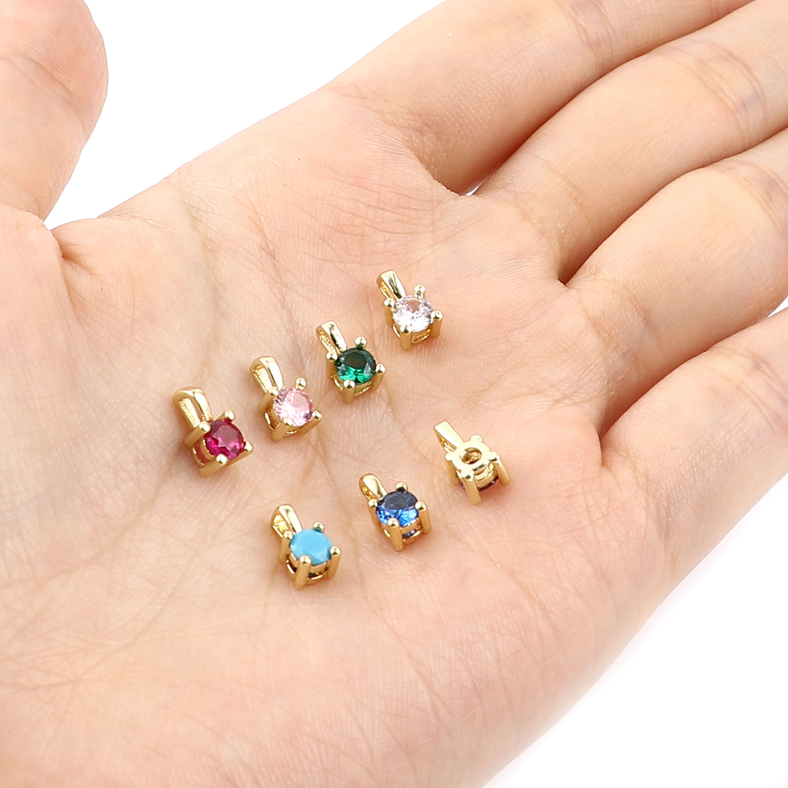 Immagine di Ottone Charms Quadrato 8mm x 5mm, 2 Pz