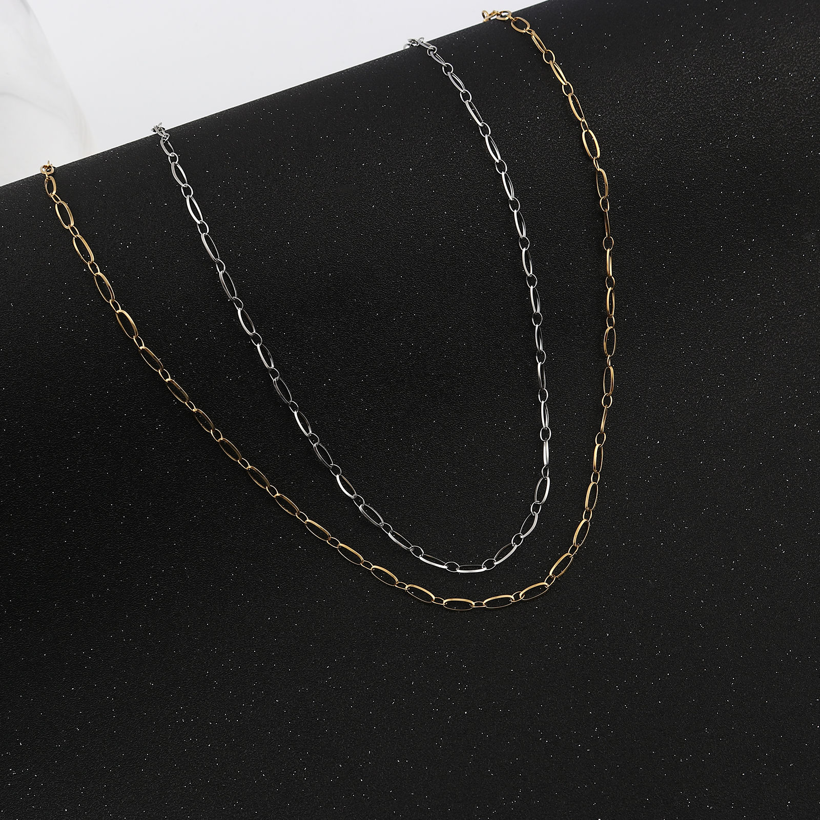 Bild von Edelstahl Halskette Oval 1 Strang