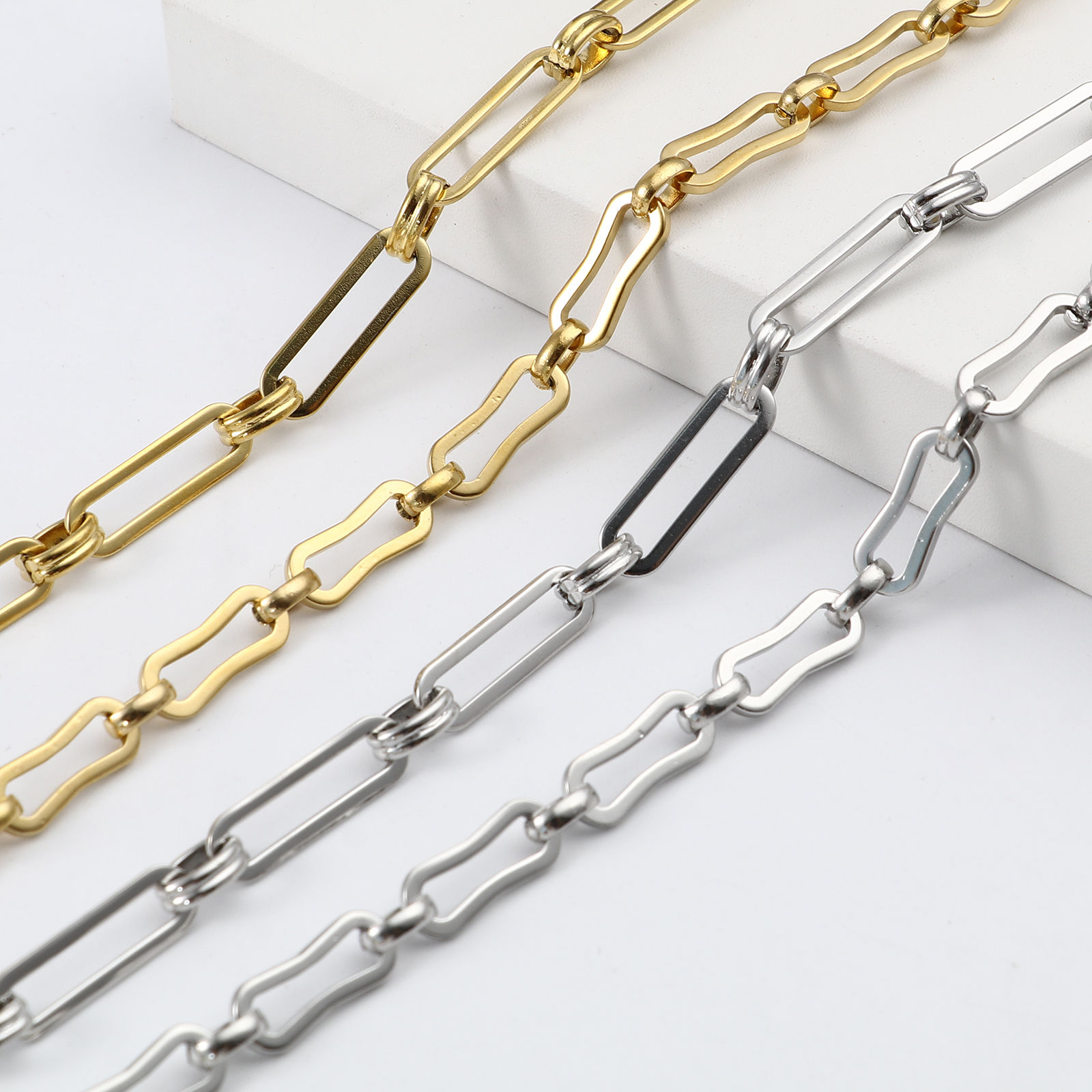 ステンレス鋼 ネックレス 不規則 多色 1 本 の画像