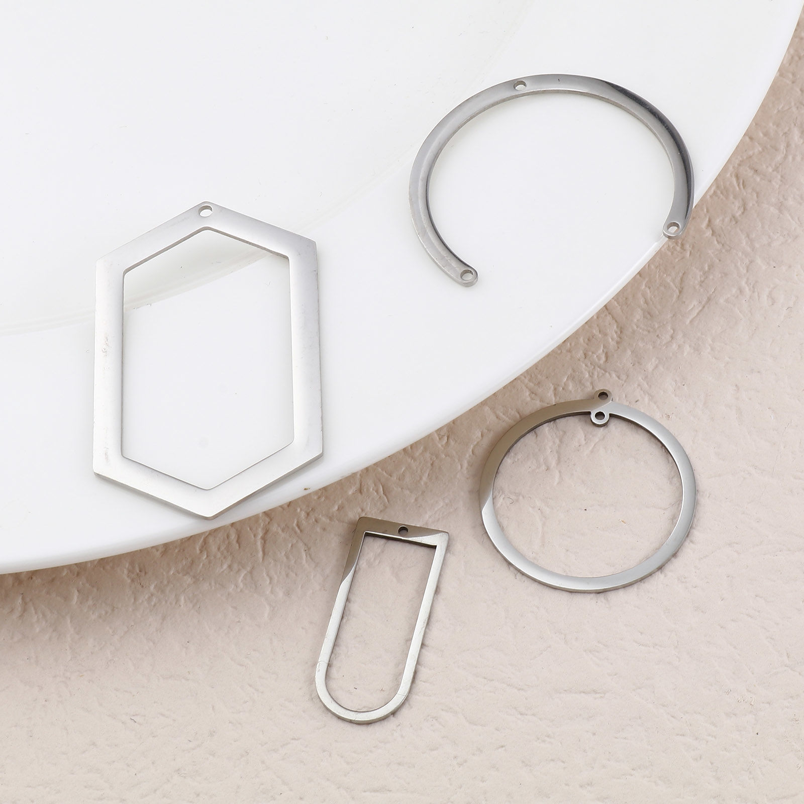 Picture of Stainless Steel Pendants Geometric Silver Tone 2 PCs