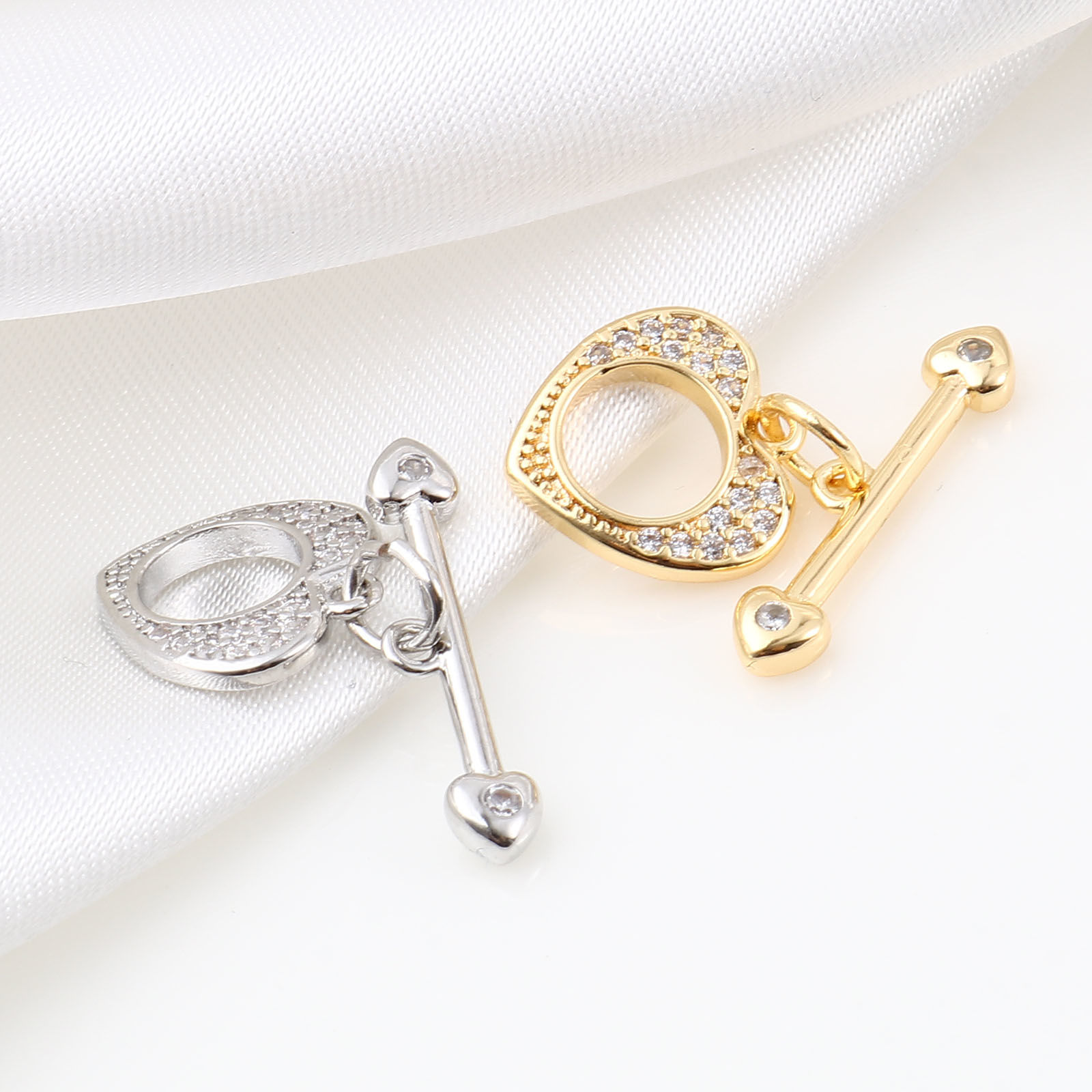 Picture of Brass Toggle Clasps Multicolor Heart Micro Pave Clear Rhinestone 20mm x 20mm, 1 Piece