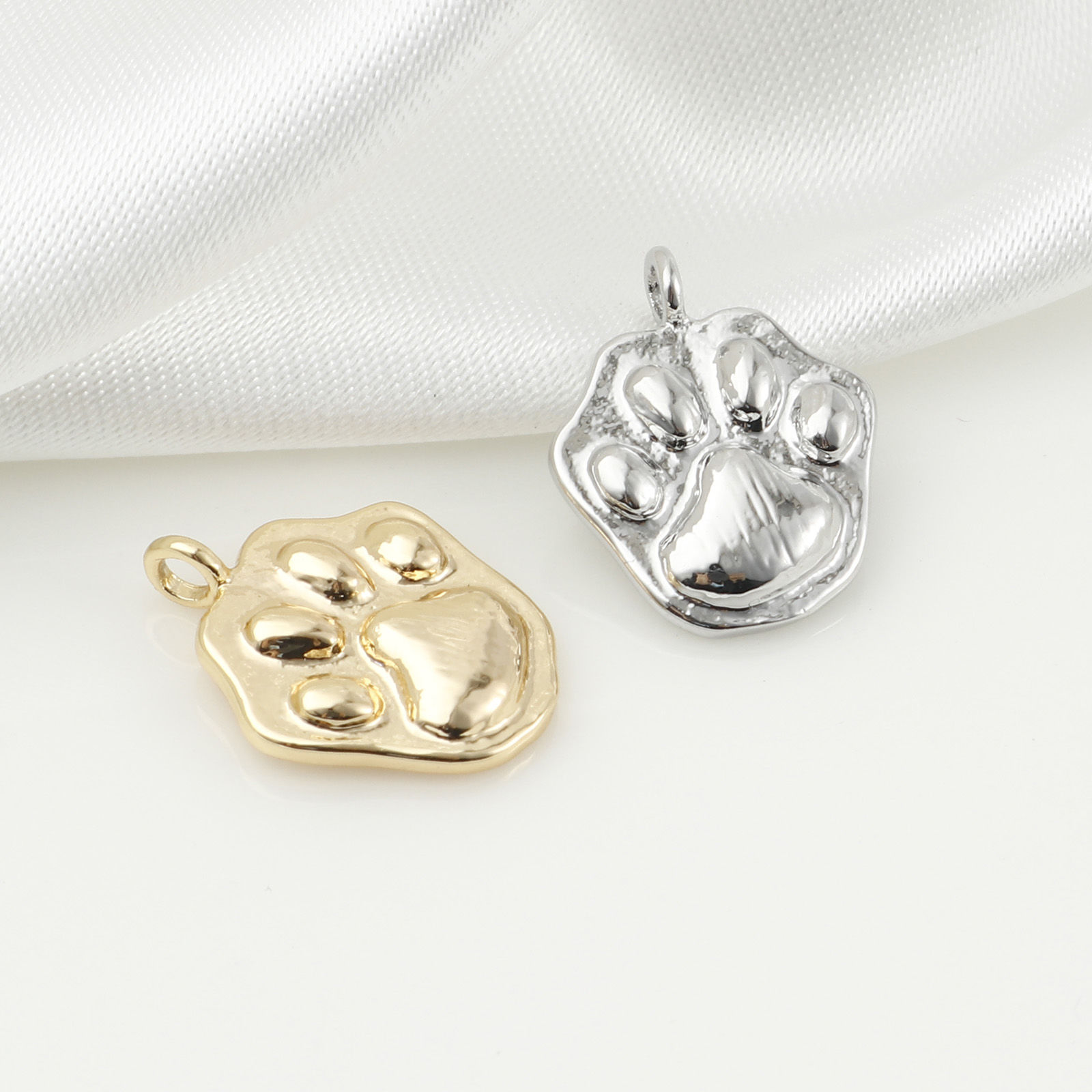 Picture of Brass Charms Real Gold Plated Paw Print
