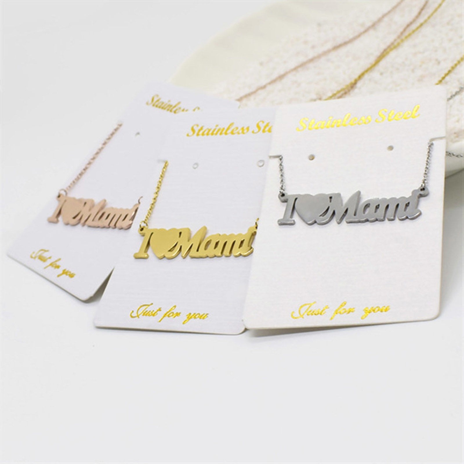 Image de Colliers en 304 Acier Inoxydable Fête des Mères Multicolore Gravé Mot " I Love Mom " 40cm Long, 1 Pièce