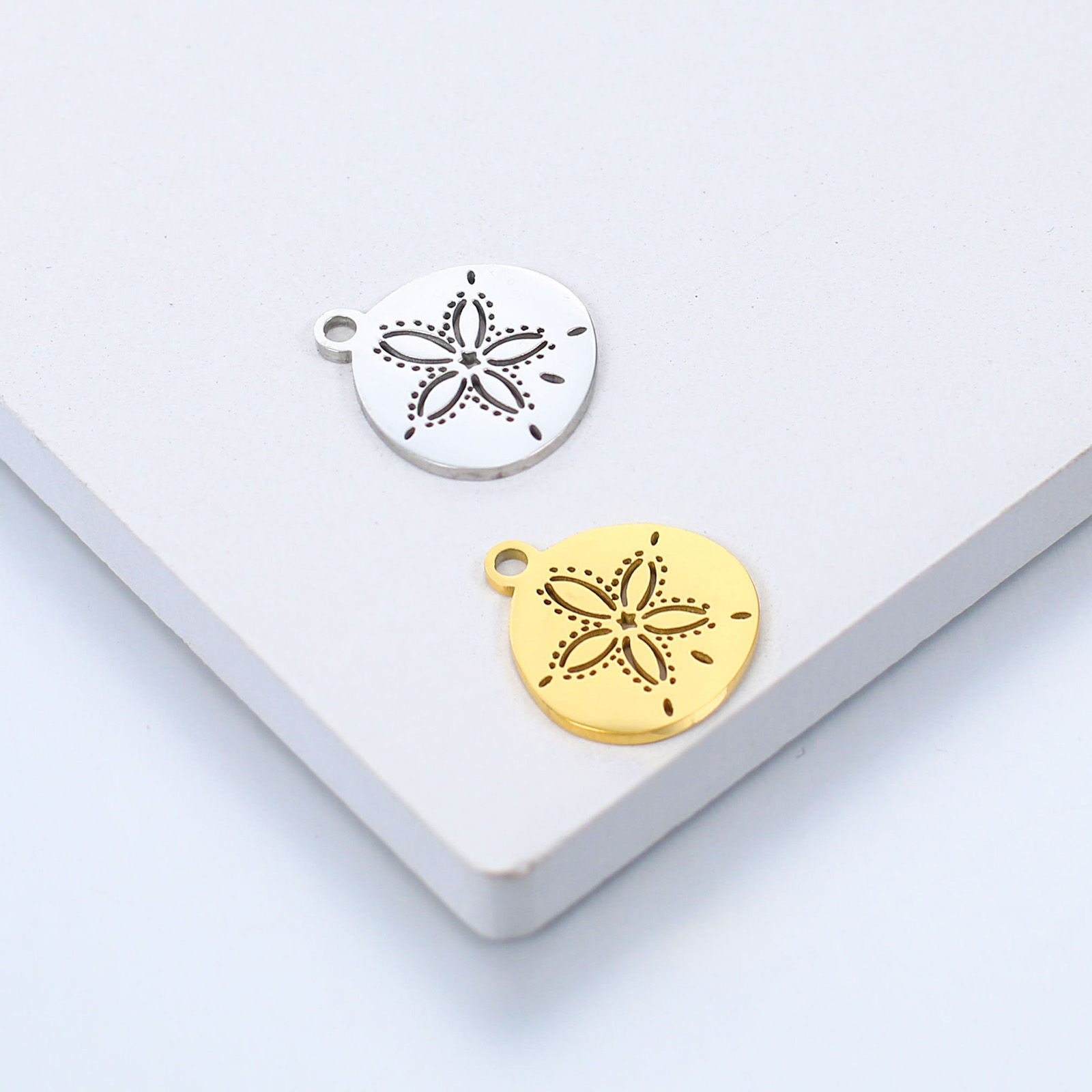 Picture of 5 PCs 304 Stainless Steel Ocean Jewelry Charms Multicolor Round Disc Sand Dollar Hollow 13.5mm x 12mm