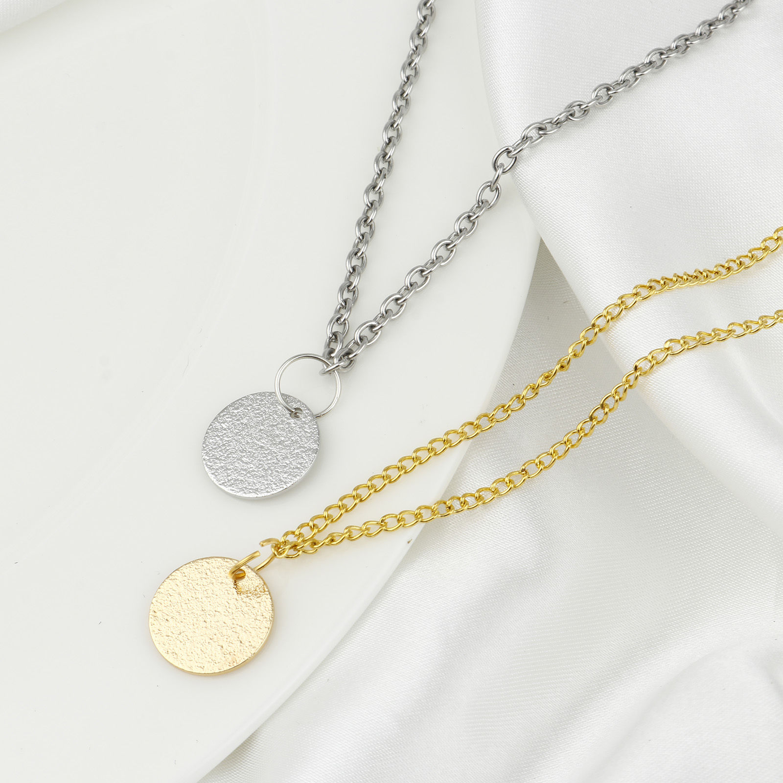 Image de Breloques en Laiton Rond Plaqué Or Véritable Amas Stellaire 10 Pcs
