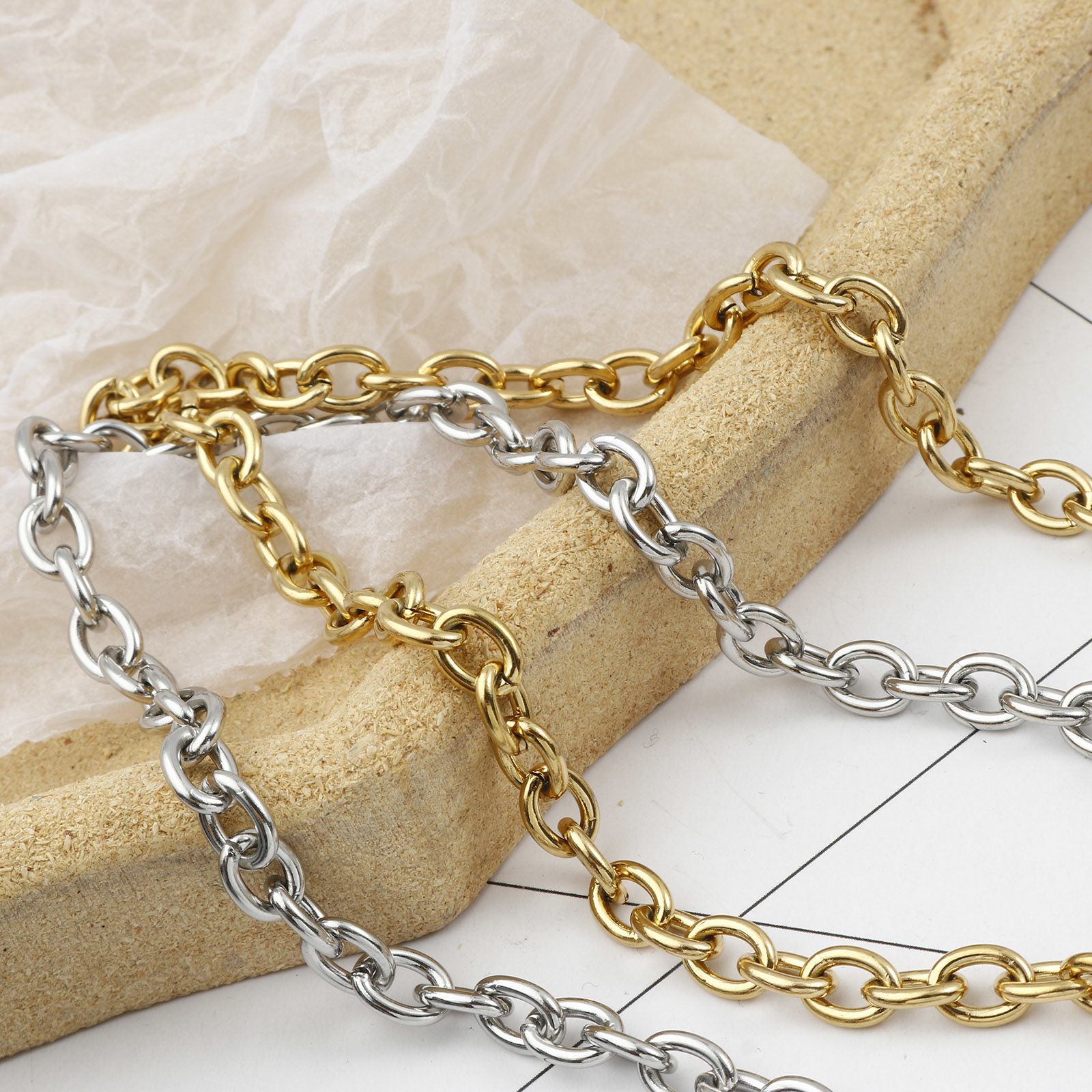 Image de Chaîne Maille Forçat Colliers en Acier Inoxydable Multicolore 44cm Long, 1 Pièce
