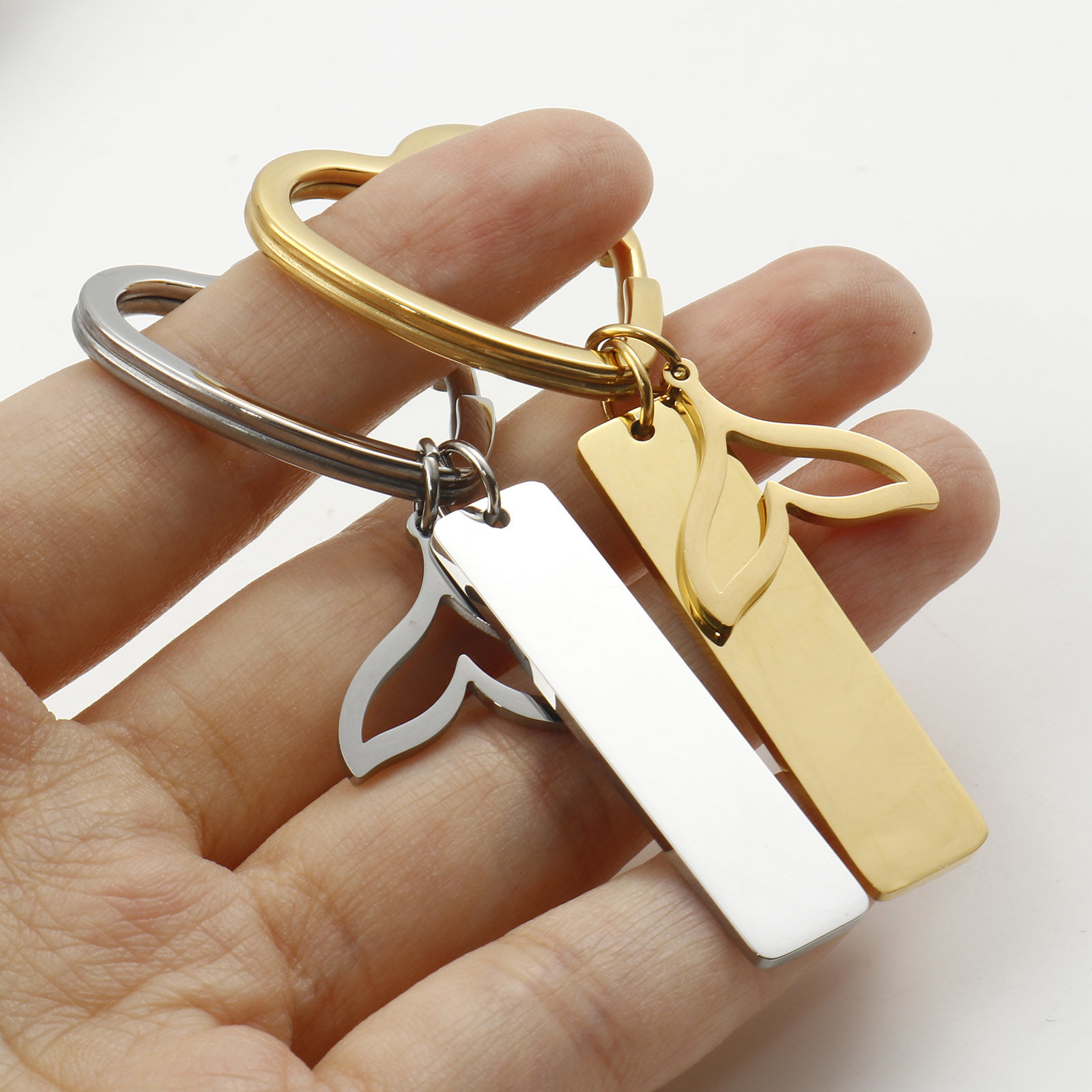 Immagine di Acciaio Inossidabile Gioielli Oceanici Anello Portachiavi Multicolore Coda di Balena Modifiche in bianco di timbratura Un Lato 7.2cm x 3.1cm, 1 Pz