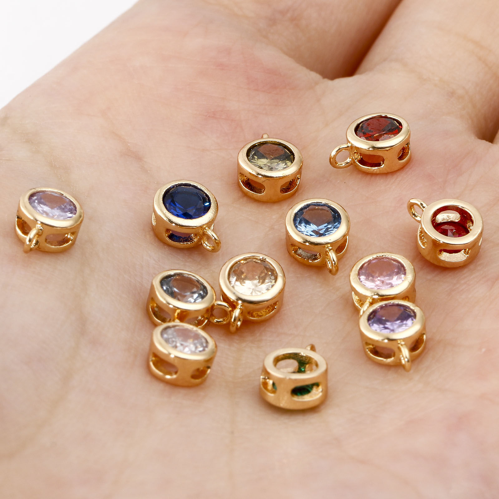 Immagine di Ottone Pietre Nascita Charms Tondo Vero Oro Placcato Multicolore Cubic Zirconiae 7mm x 5mm, 2 Pz