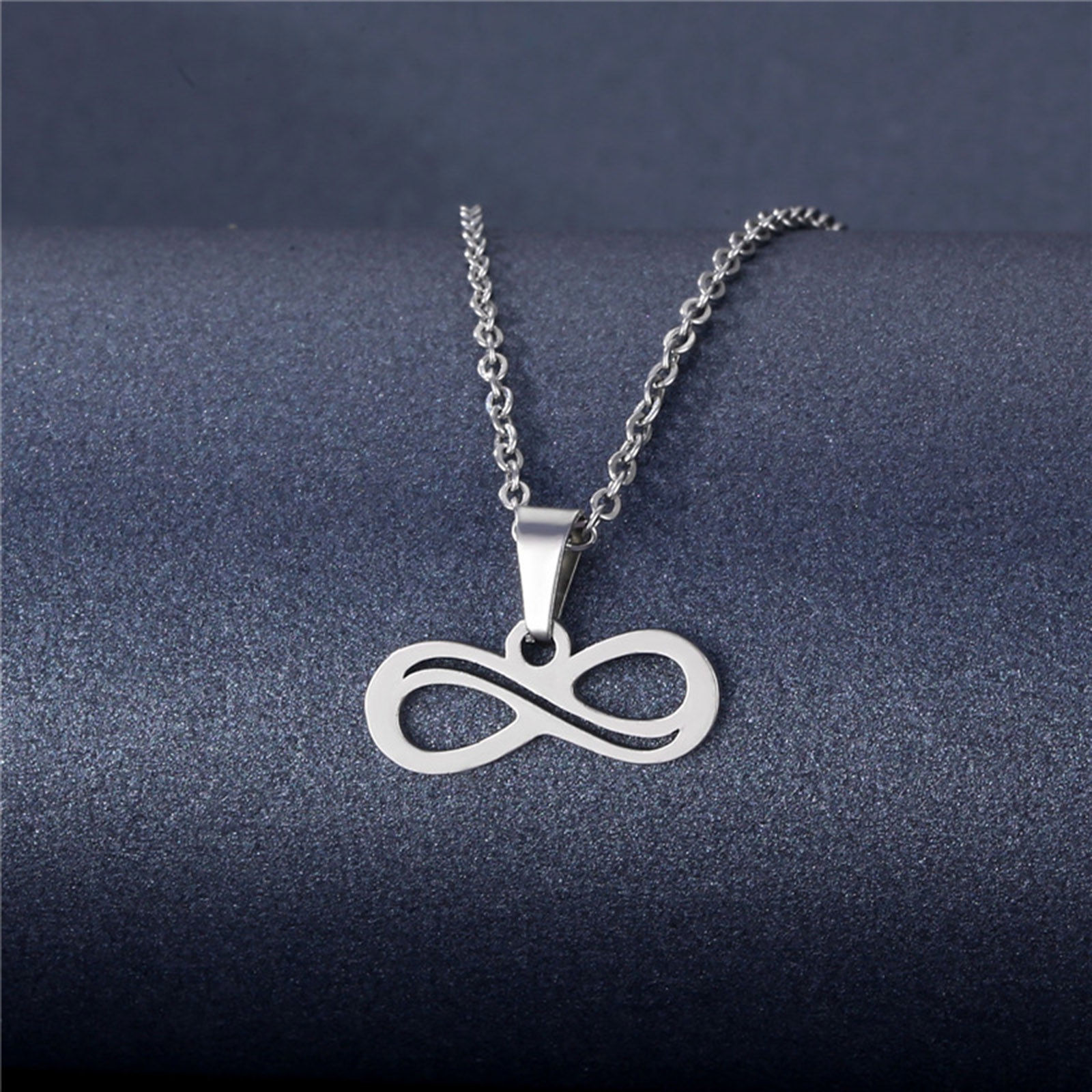 Imagen de 304 Acero Inoxidable Cable Cadena Cruz Collares Tono de Plata 45cm longitud, 2 Unidades