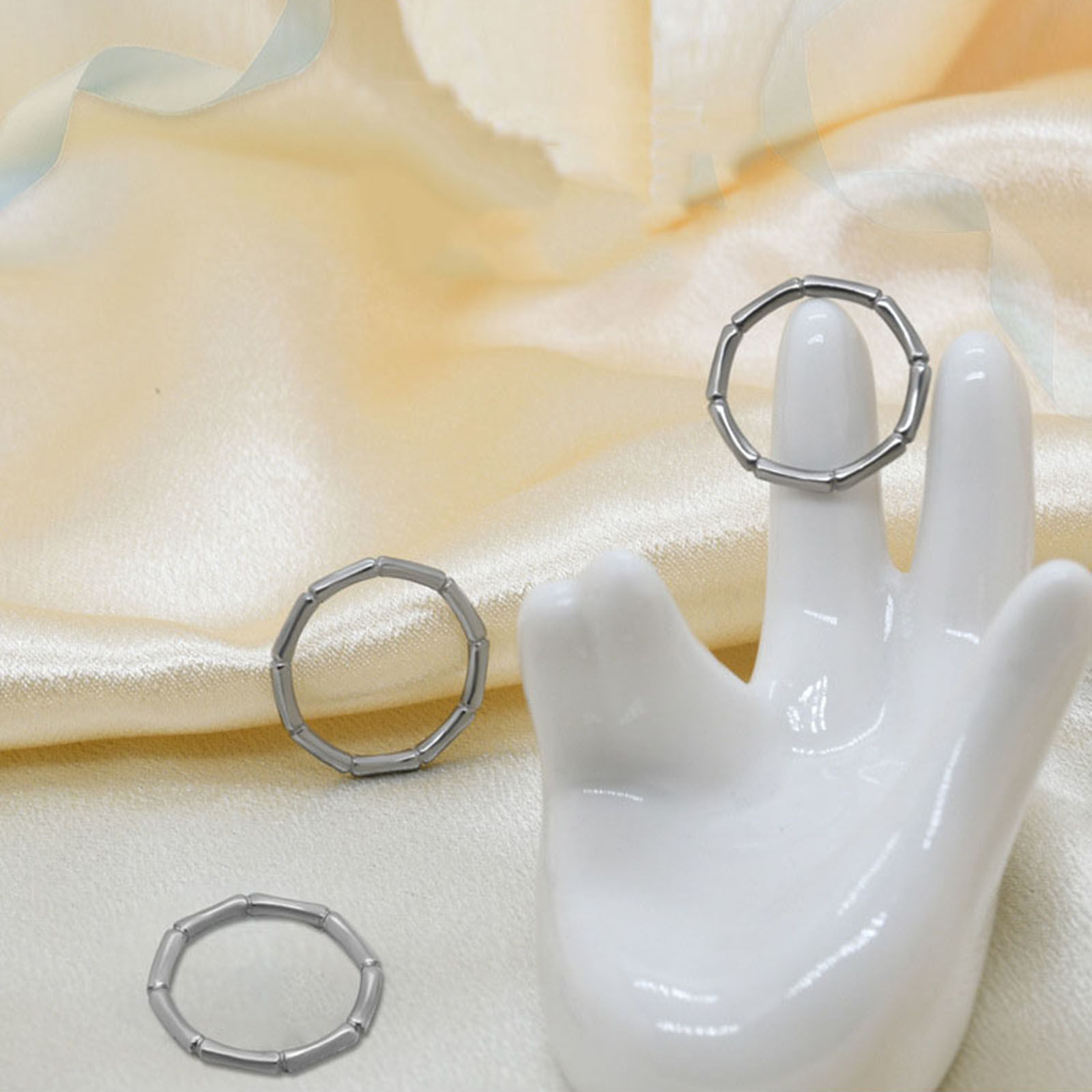 304ステンレス鋼 調整不能 リング 指輪 シルバートーン 竹形 1 個 の画像