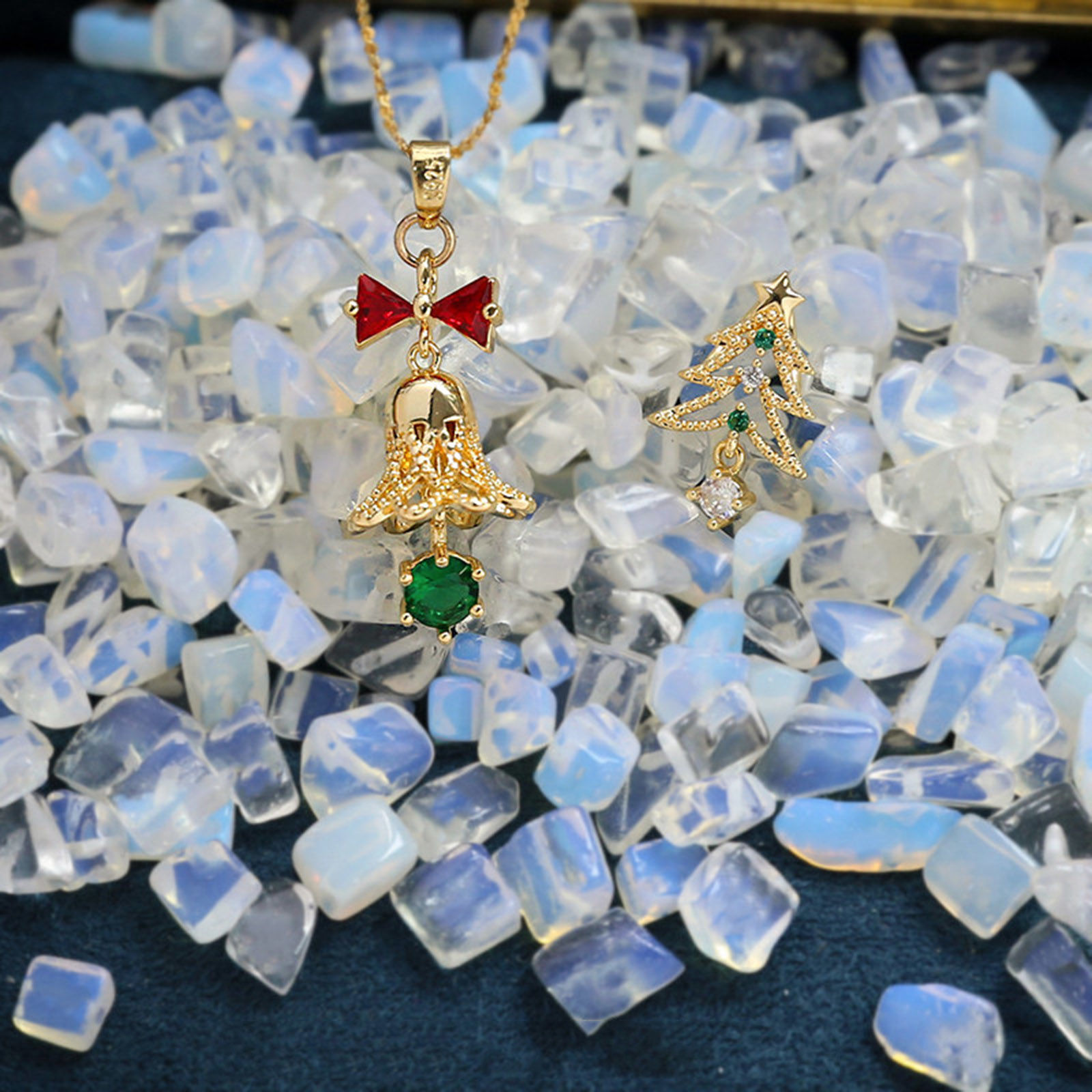 Bild von Messing Micro Pave Charms Vergoldet Weihnachten Weihnachtsbaum Schelle 2 Stück