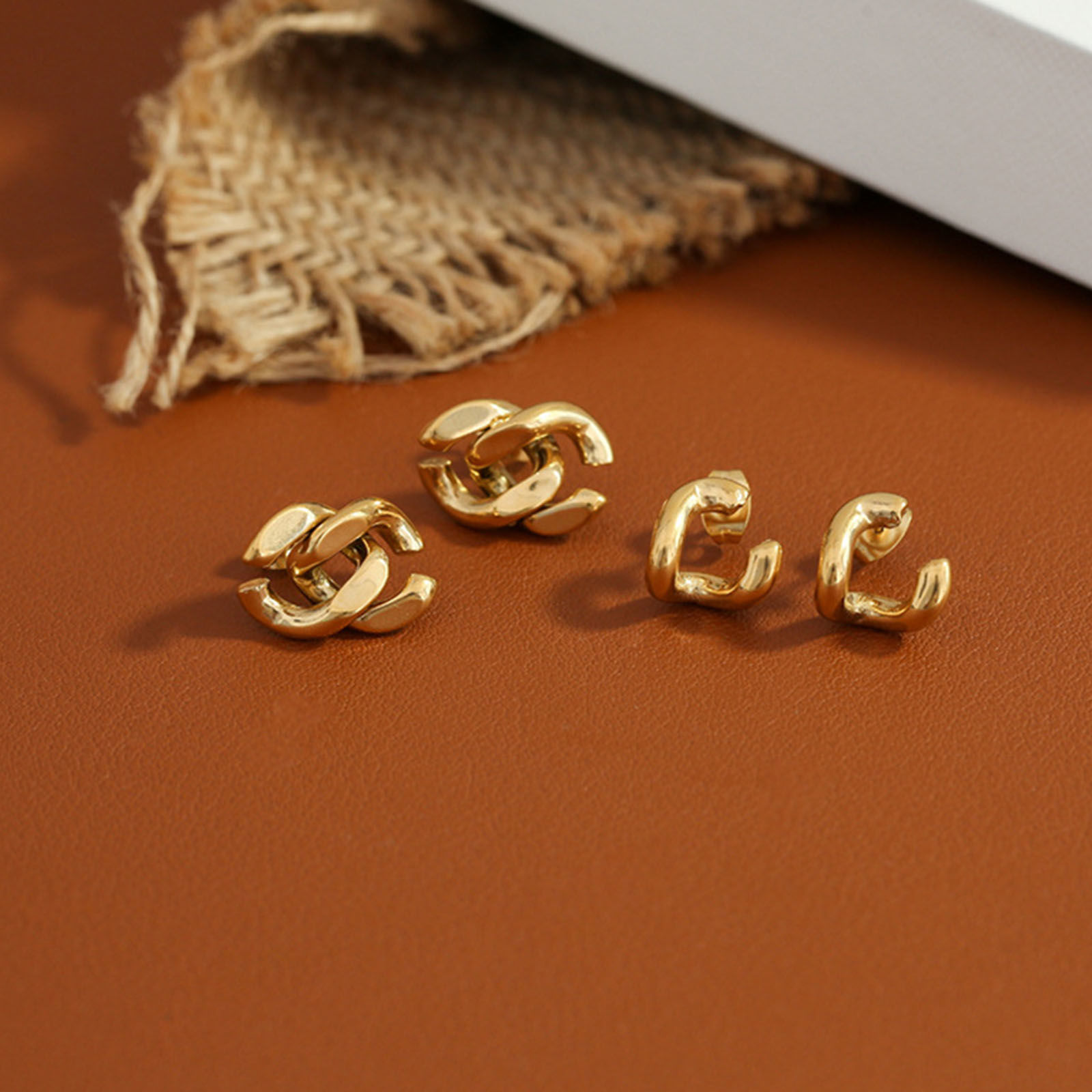 Immagine di Ecologico Semplice & Casual Elegante 18K Vero Oro Placcato 304 Acciaio Inossidabile Orecchini a Perno Per Donne 1 Paio