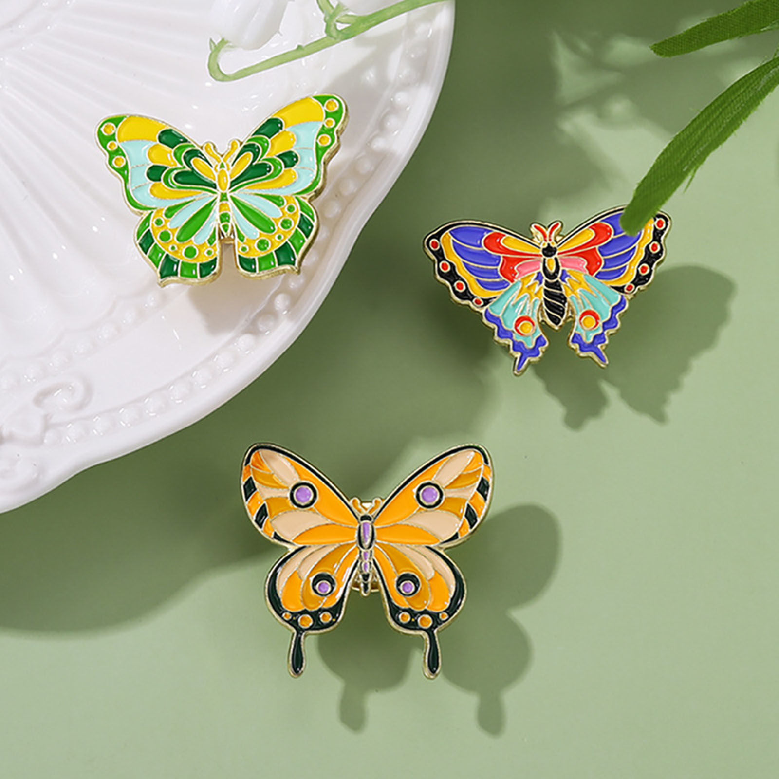 Picture of Insect Pin Brooches Butterfly Animal Gold Plated Multicolor Enamel