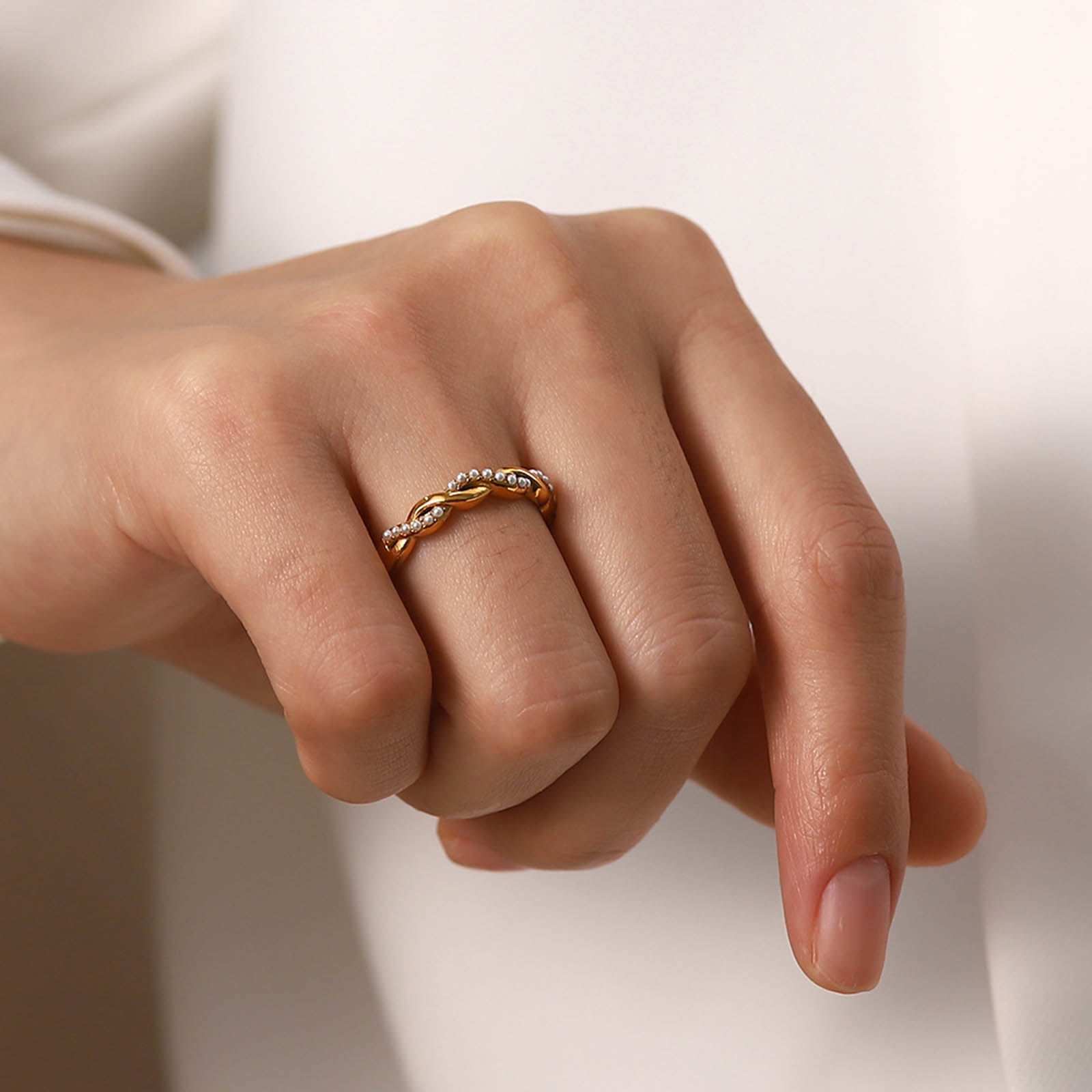 Bild von Umweltfreundlich Elegant Stilvoll 18K Echtgold plattiert 304 Edelstahl & Naturperle Uneinstellbar Geflochten Ring Für Frauen 1 Stück