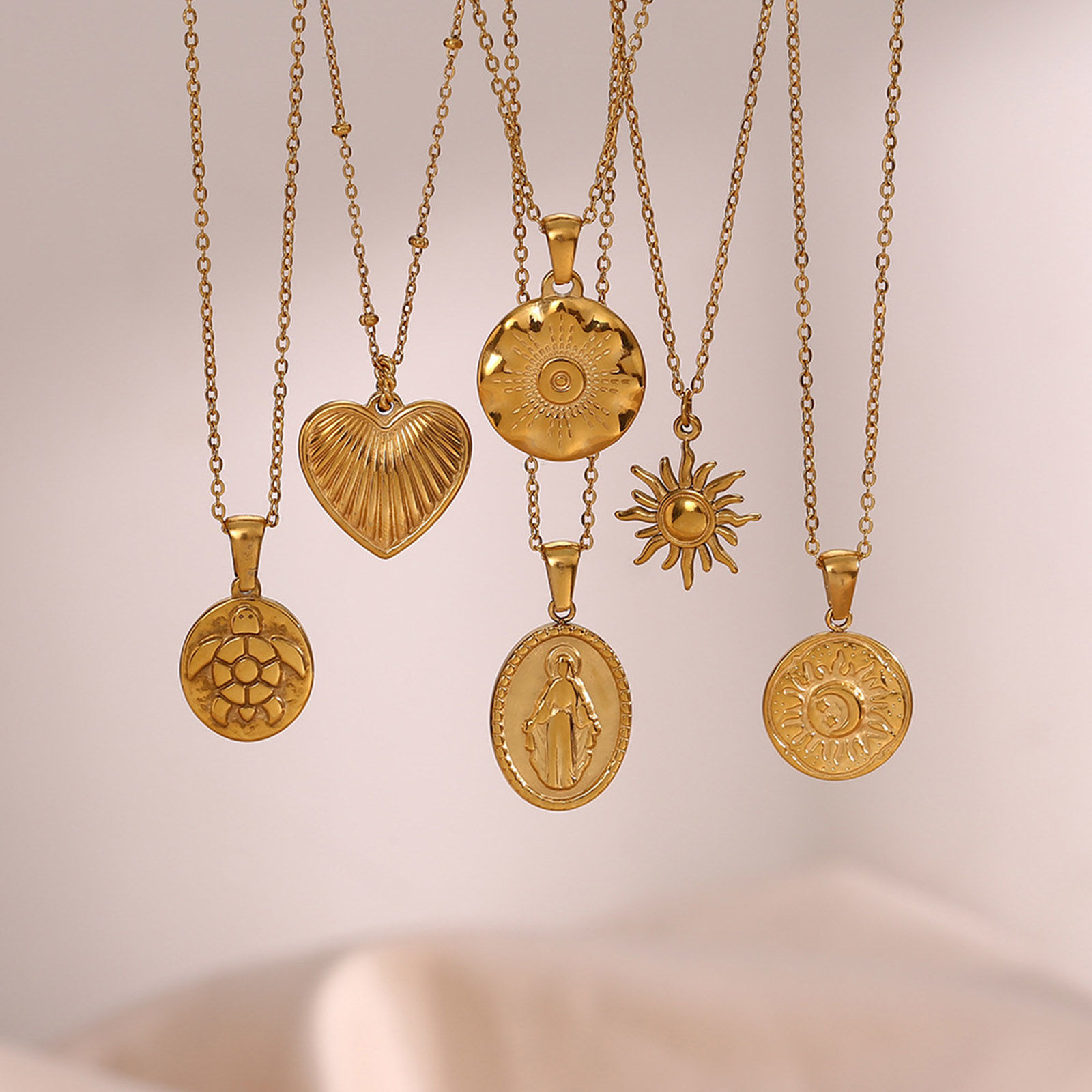 Imagen de 304 Acero Inoxidable Estilo Ins Collares Chapado en Oro Corazón Sol 40cm longitud, 1 Unidad