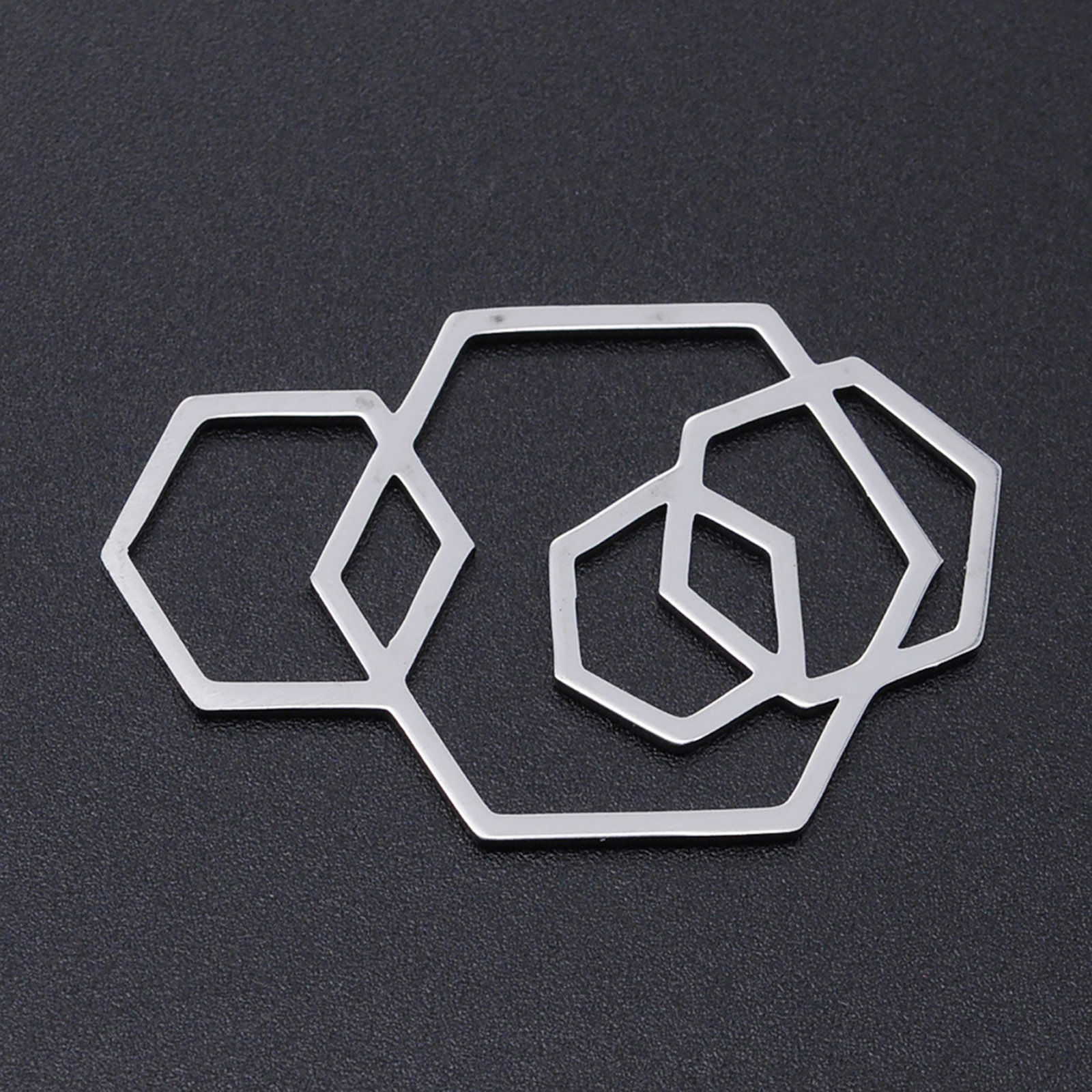 Picture of 201 Stainless Steel Connectors Multicolor Hexagon Hollow 40mm x 25mm
