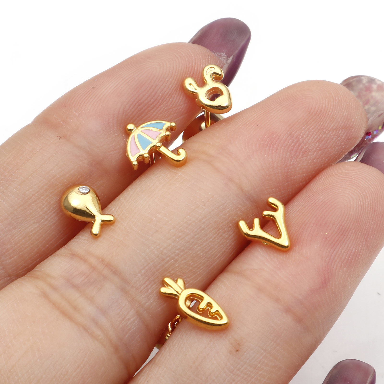 Picture of 304 Stainless Steel Stylish Ear Post Stud Earrings Gold Plated Carrot Deer Horn/ Antler