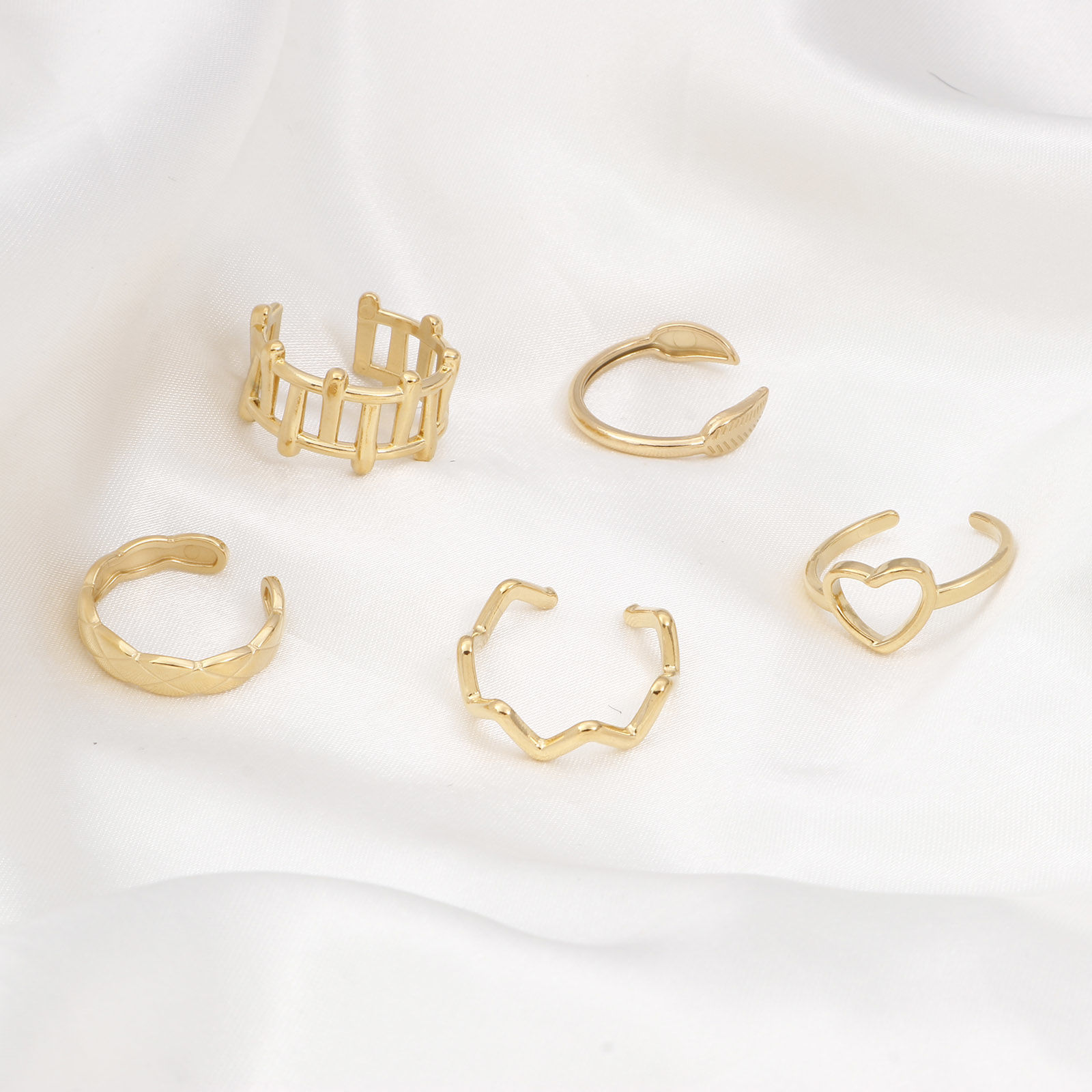 Picture of 304 Stainless Steel Stylish Open Rings Gold Plated Wave