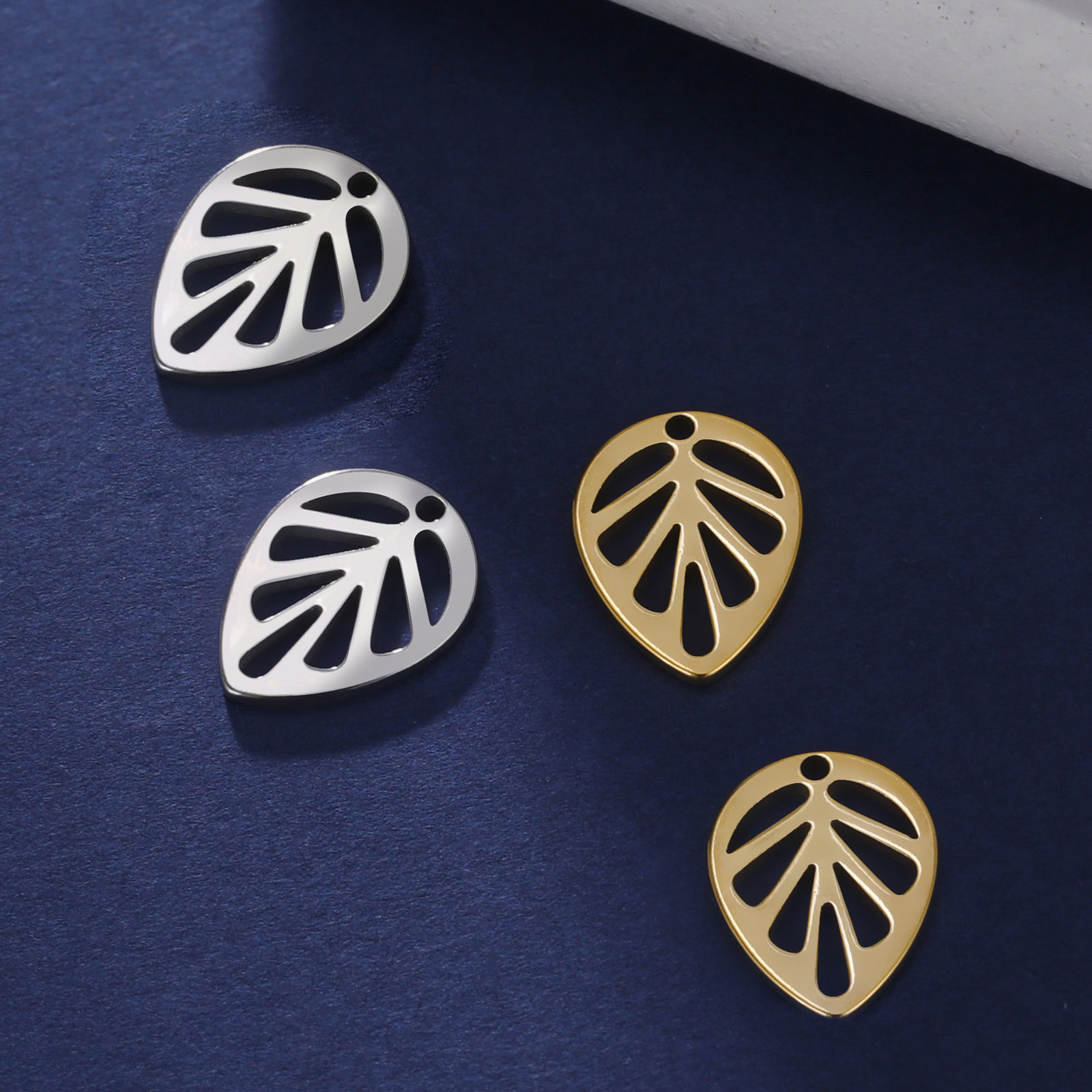 Picture of 304 Stainless Steel Charms Multicolor Leaf 10mm x 13mm