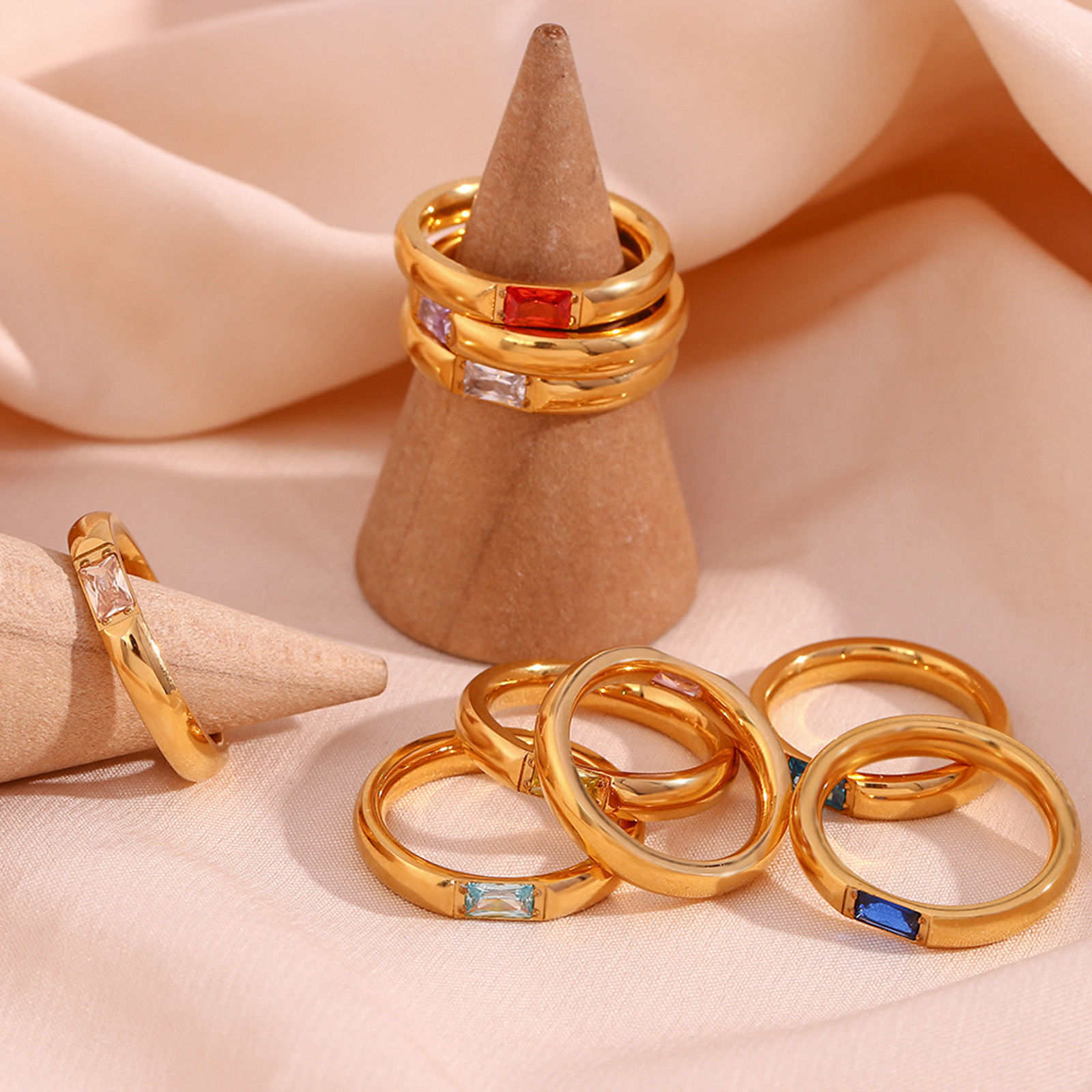 Picture of Eco-friendly Minimalist Exquisite 18K Real Gold Plated 304 Stainless Steel & Cubic Zirconia Unadjustable Rectangle Rings For Women Anniversary