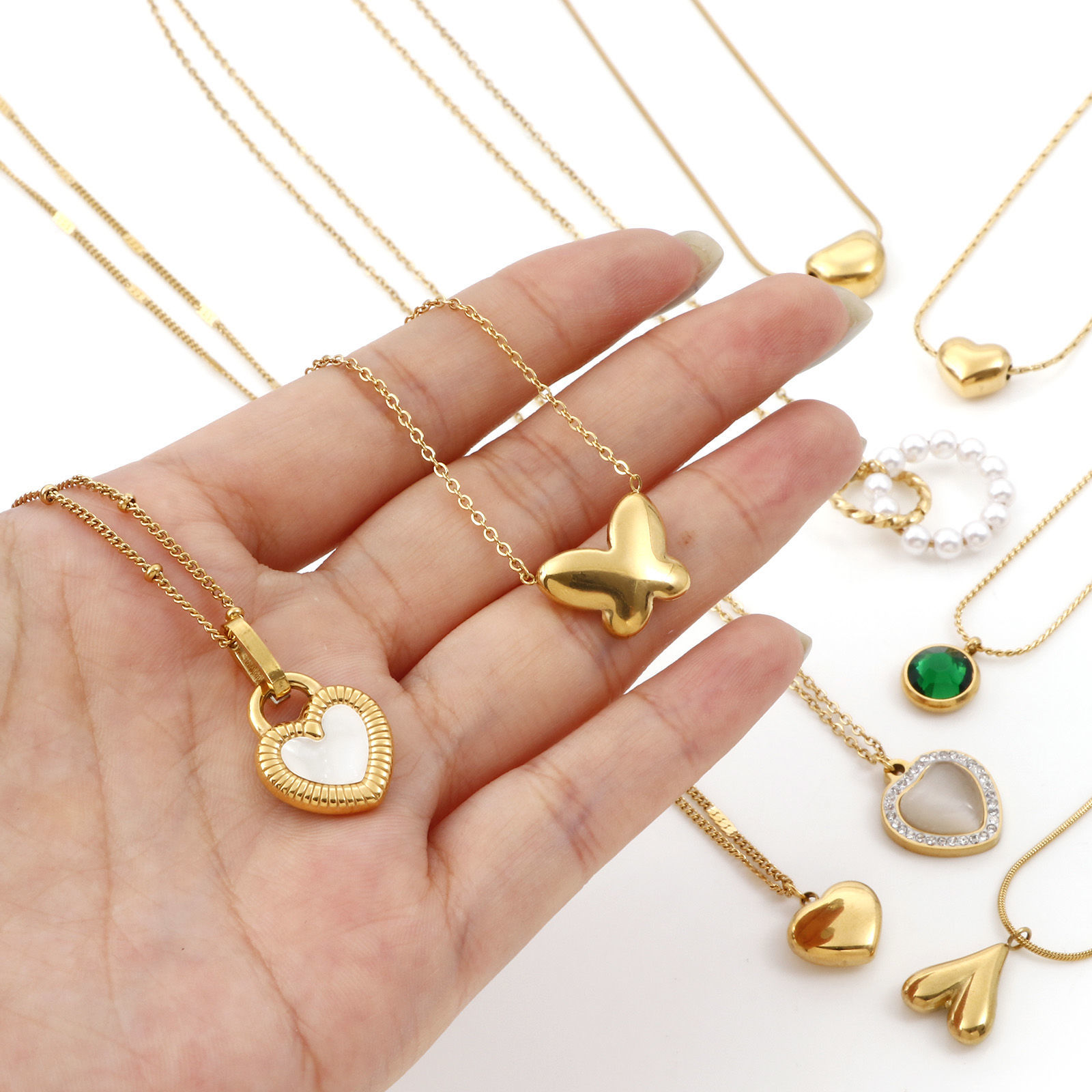 Picture of 304 Stainless Steel Stylish Curb Link Chain Necklace 18K Gold Plated Heart