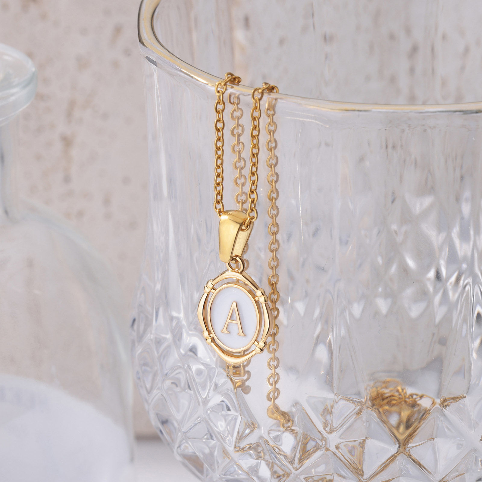 Picture of Eco-friendly Stylish Simple 18K Real Gold Plated Copper Link Cable Chain Oval Initial Alphabet/ Capital Letter Message " A-Z " Pendant Necklace For Women Anniversary