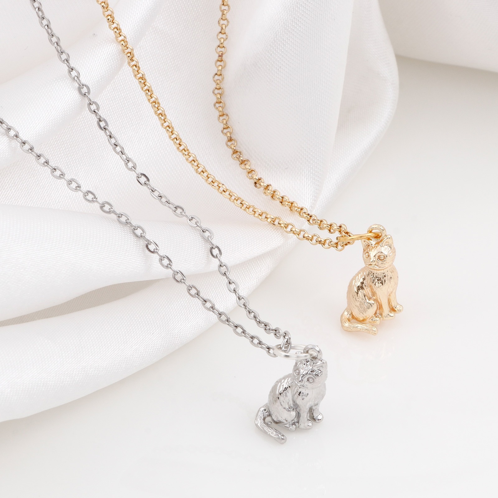 Picture of Brass Charms Real Gold Plated Cat Animal 3D 15mm x 9mm