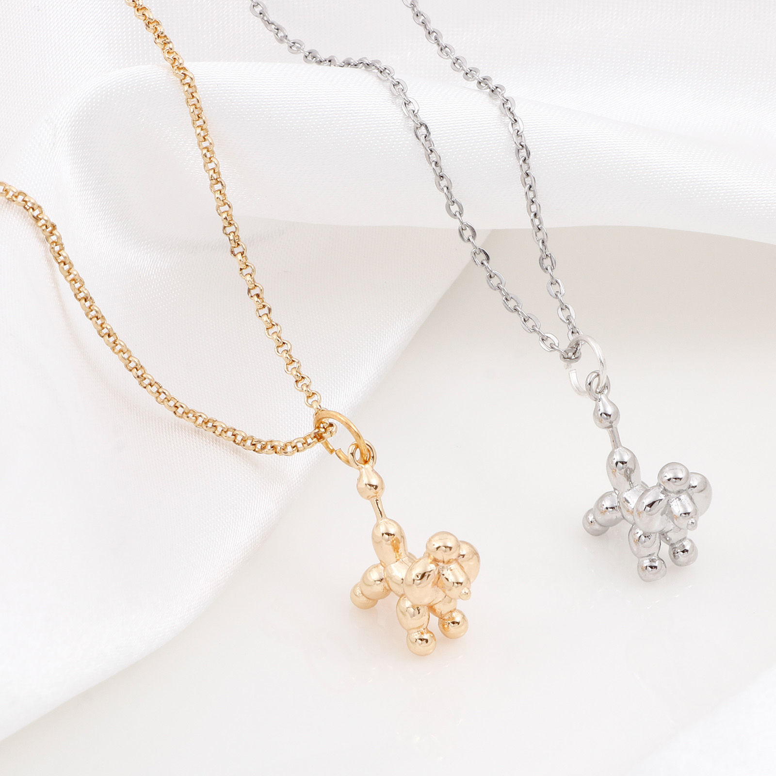 Bild von Messing Charms Echtgold plattiert Ballon Hund 17mm x 16mm, 2 Stück