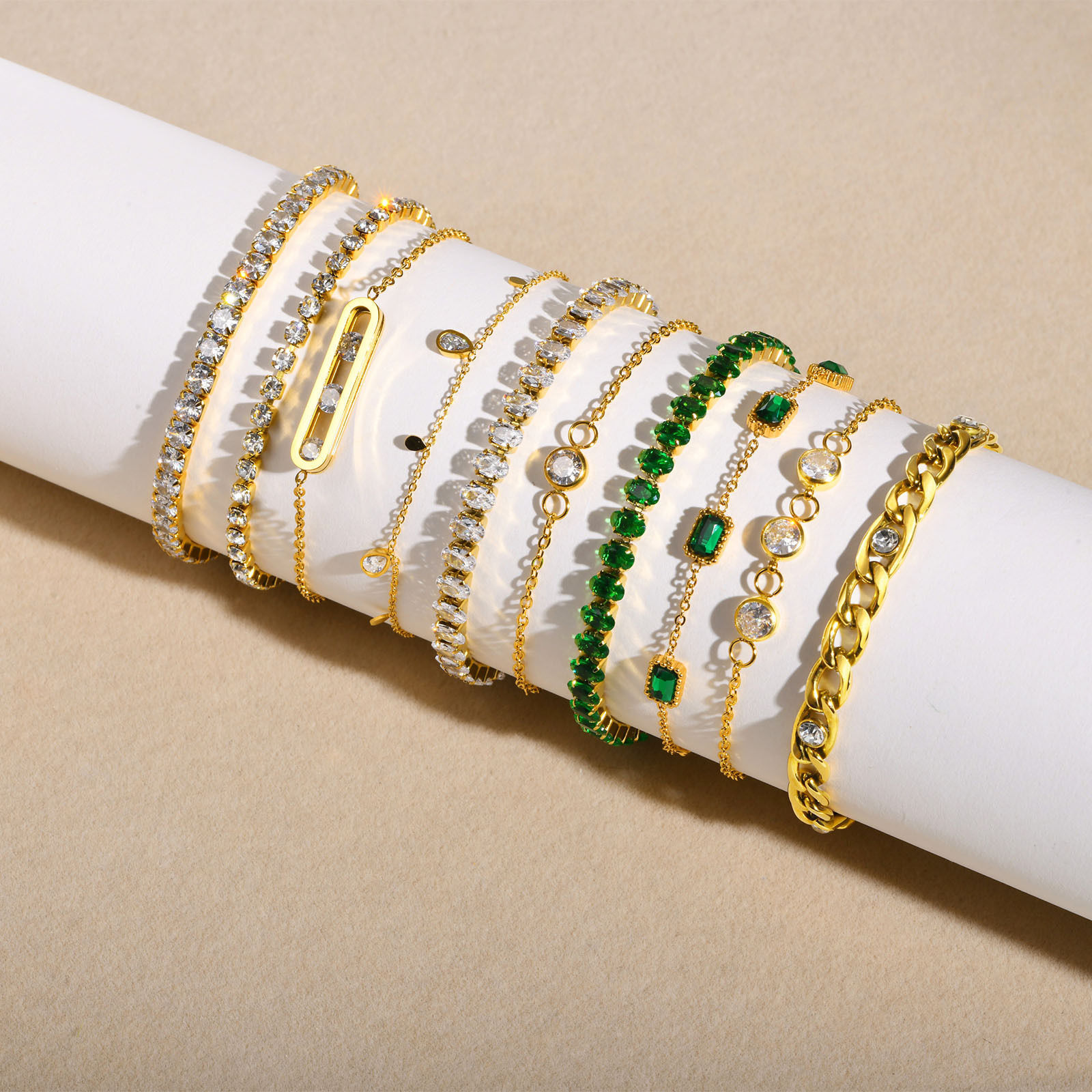 Bild von Umweltfreundliche Vakuumbeschichtung Einfach und lässig Exquisit 18K Vergoldet 304 Edelstahl & Zirkon Schmuckkette Kette Armband Für Frauen Party 1 Strang