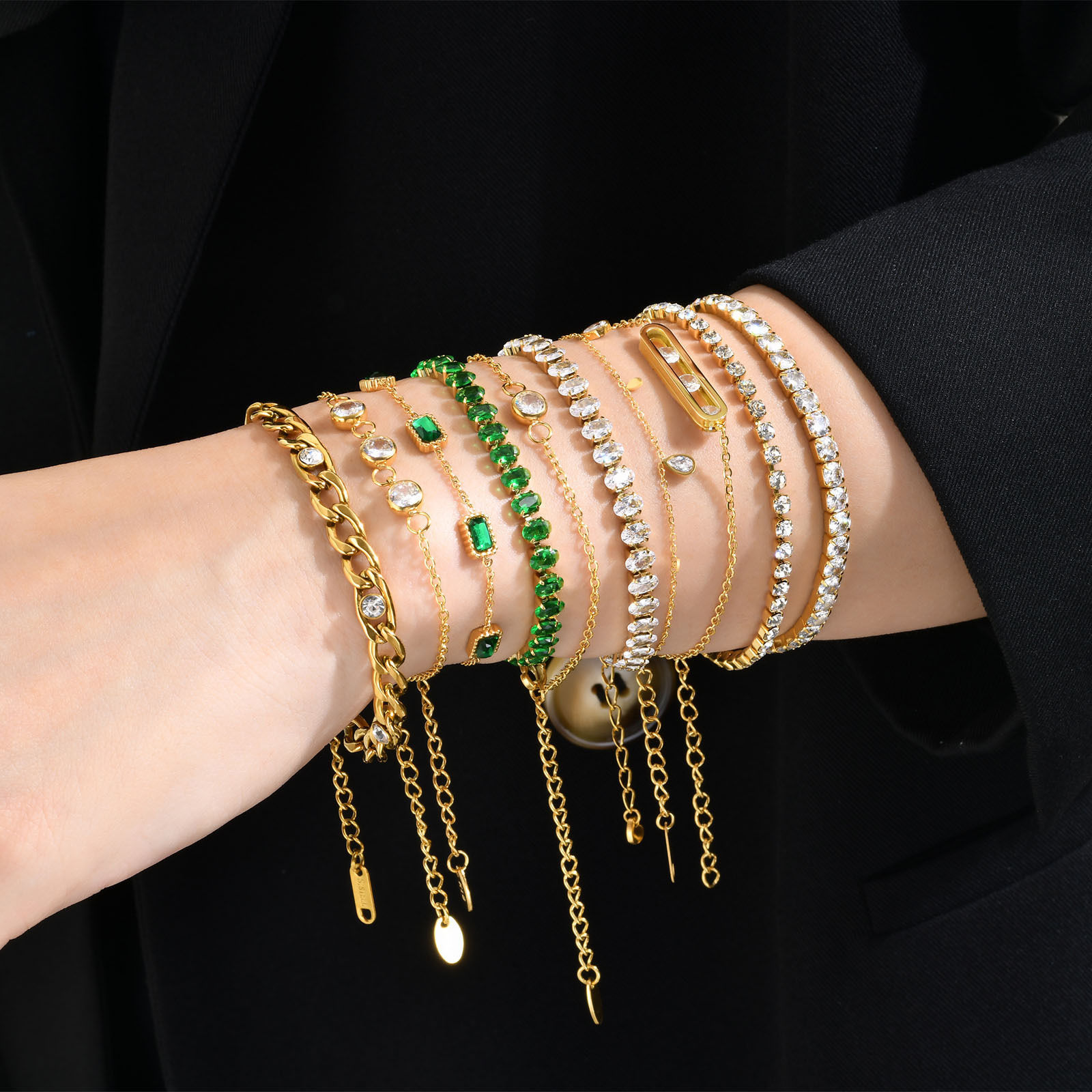 Bild von Umweltfreundliche Vakuumbeschichtung Einfach und lässig Exquisit 18K Vergoldet 304 Edelstahl & Zirkon Schmuckkette Kette Armband Für Frauen Party 1 Strang