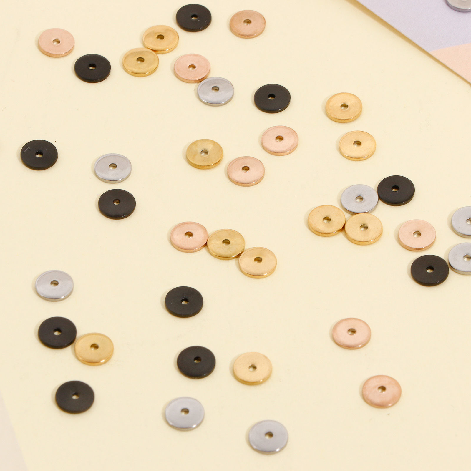 Immagine di Placcatura Sottovuoto Ecologica 304 Acciaio Inossidabile Perline Distanziatrici per Gioielli Fai-da-te che Fanno Risultati Tondo Multicolore 6mm Dia., 10 Pz