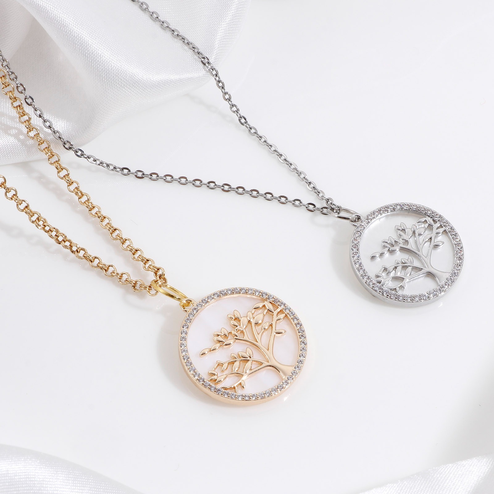 Imagen de Concha + Latón Colgantes Charms Ronda Oro Real Chapado Árbol Micro Pave Claro Circón Artificial 1 Unidad