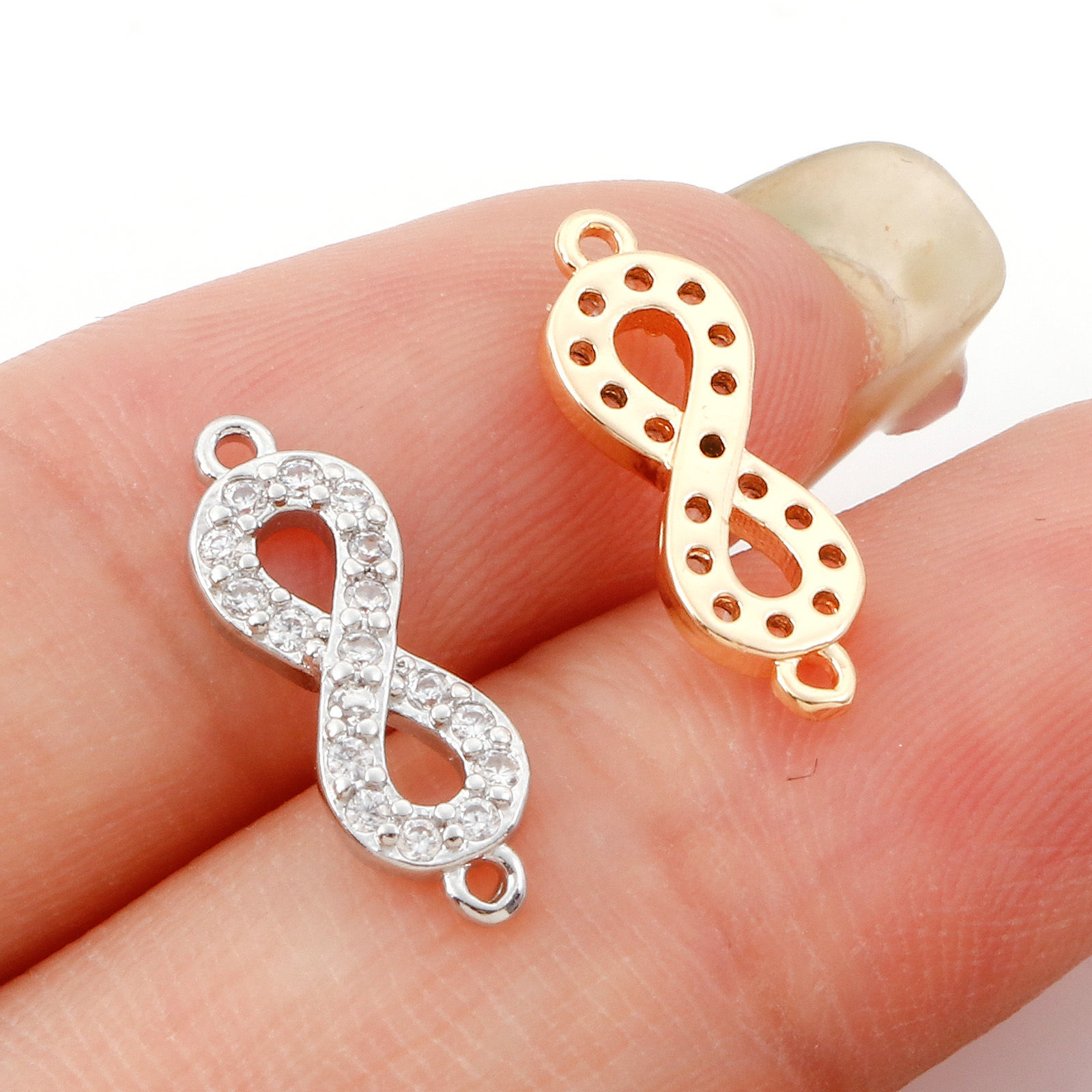 Bild von Messing Micro Pave Steckverbinder Charms Anhänger Unendlichkeit Symbol Echtgold plattiert Klar Zirkonia 15,5mm x 5mm, 2 Stück