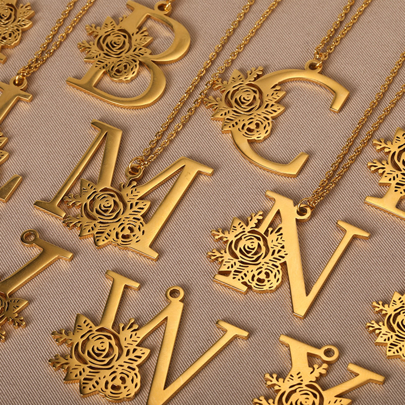 Immagine di 304 Acciaio Inossidabile Rollo Catena Collana Colore Oro 18K Lettera Rosa Filigrana 38cm Lunghezza, 1 Pz